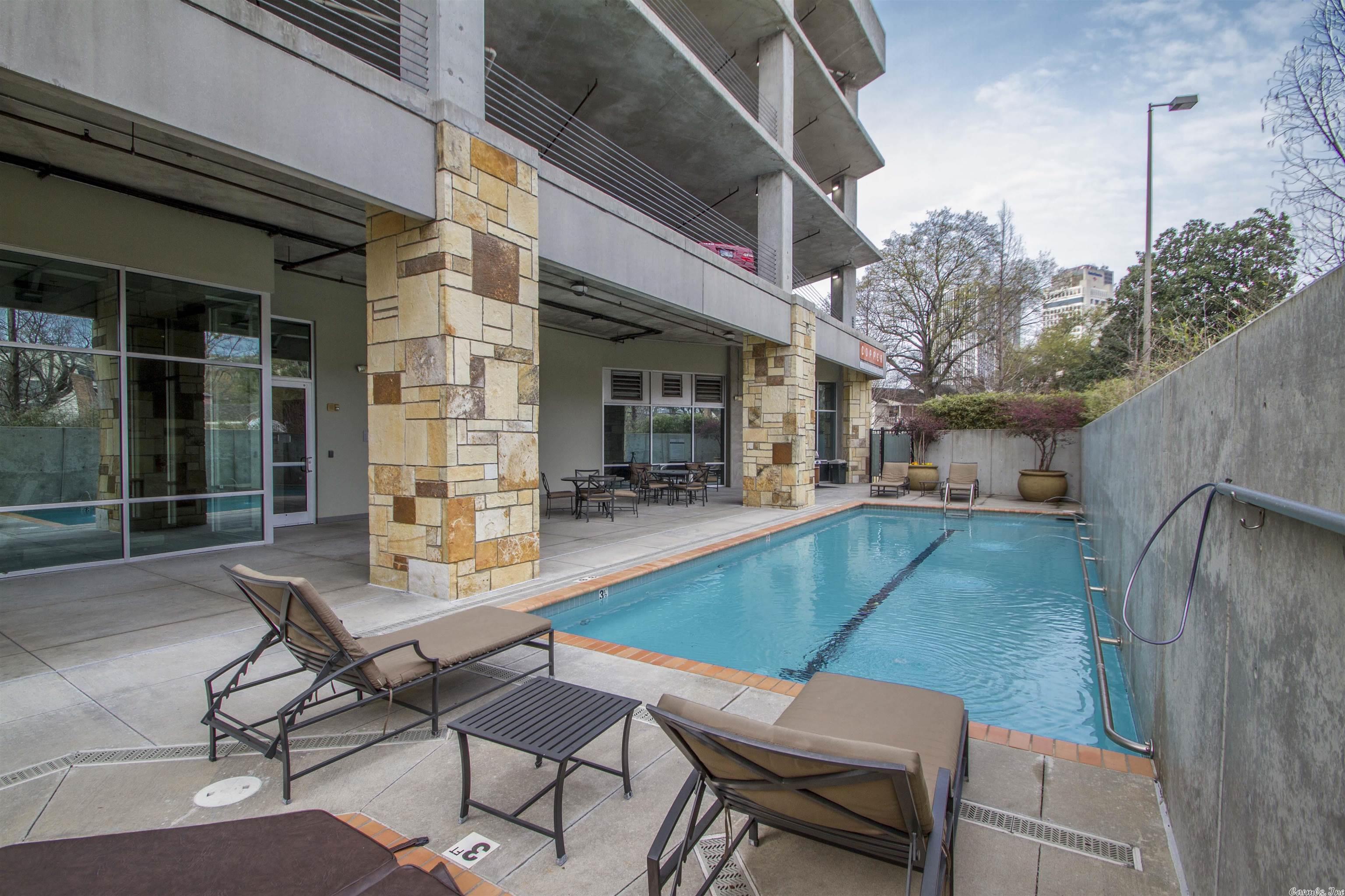 300 THIRD HPR - Residential