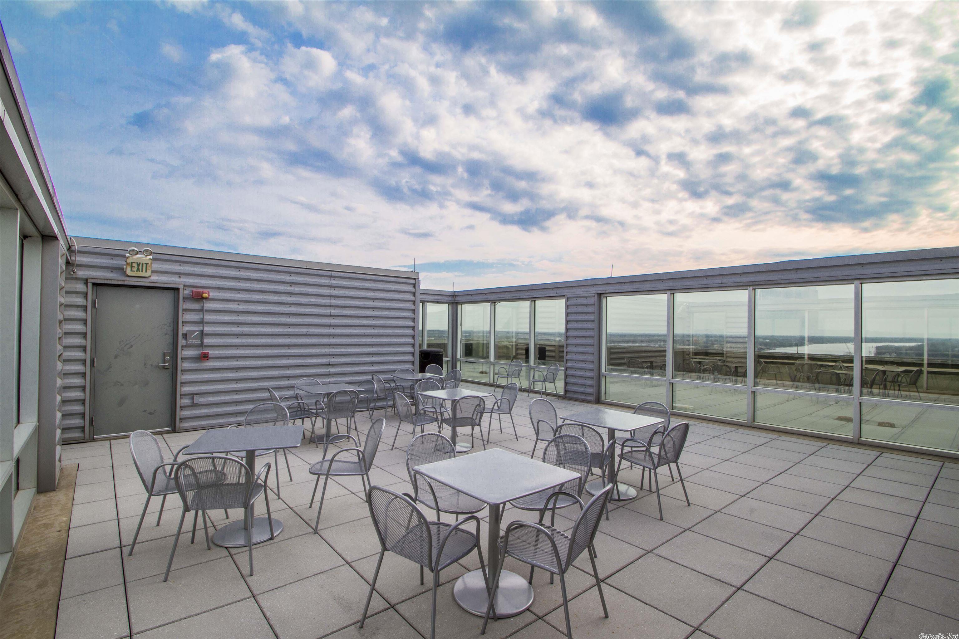 300 THIRD HPR - Residential