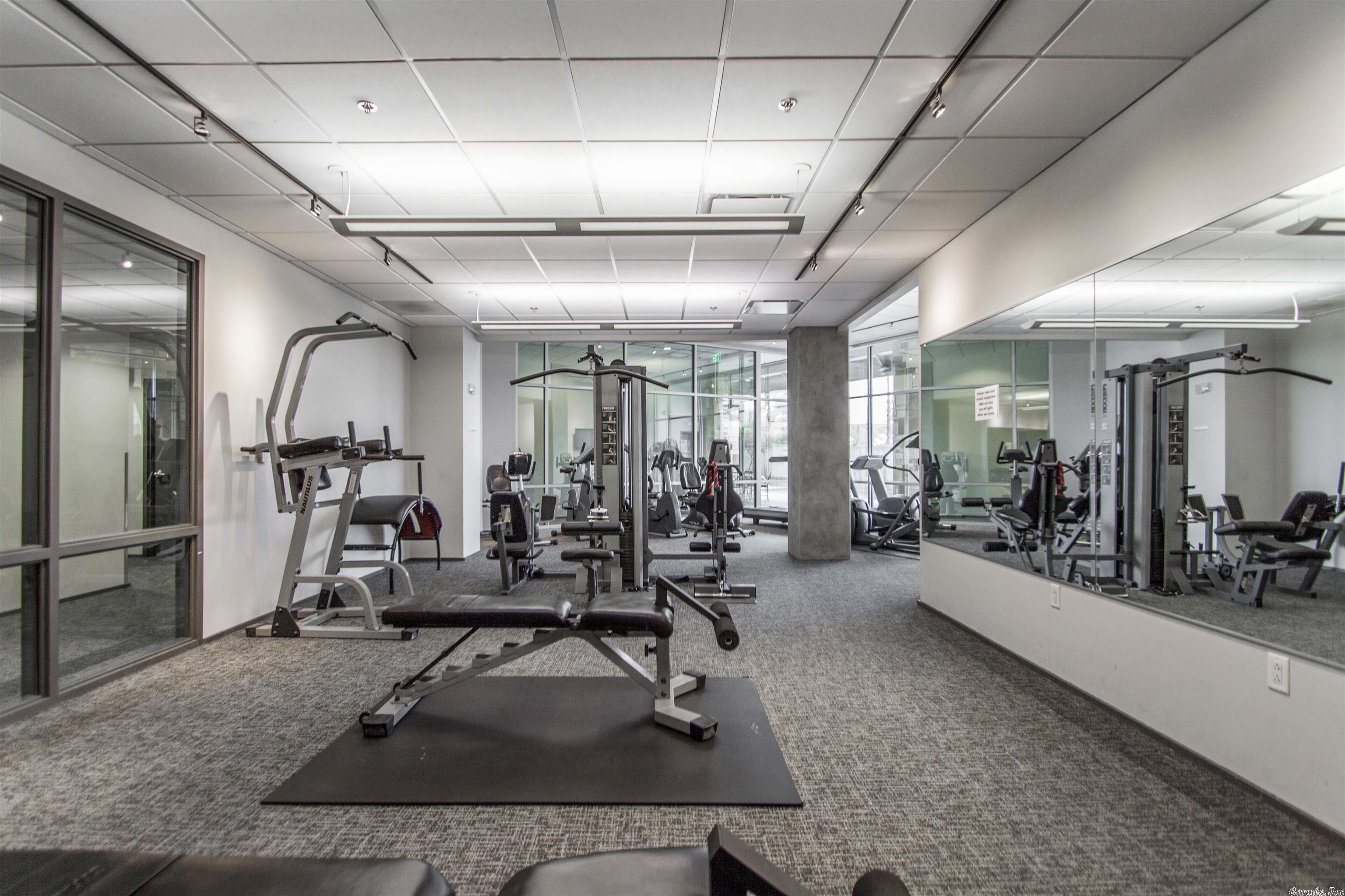 300 THIRD HPR - Residential