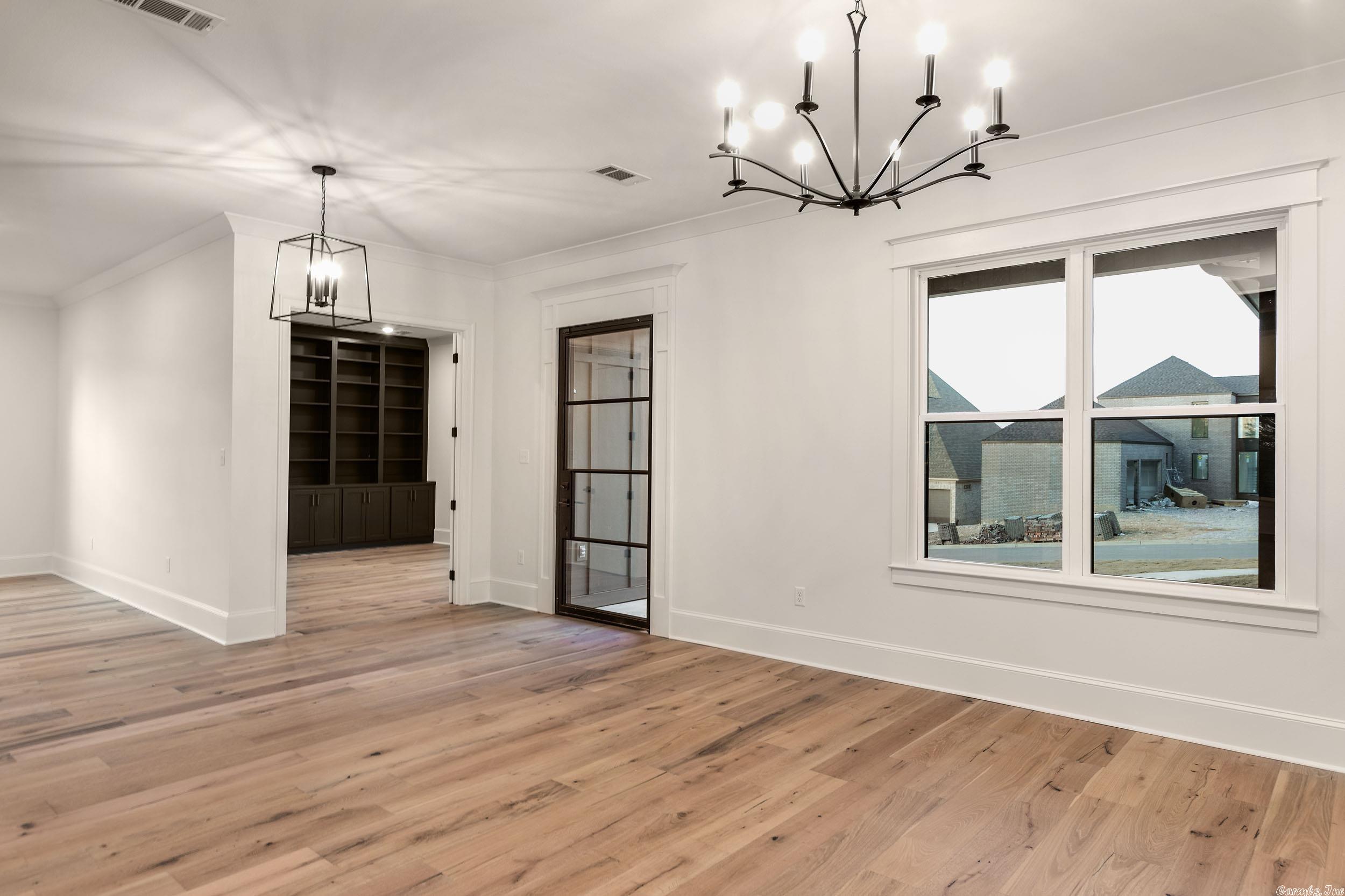 CHENAL VALLEY "FALSTONE COURT" - Residential