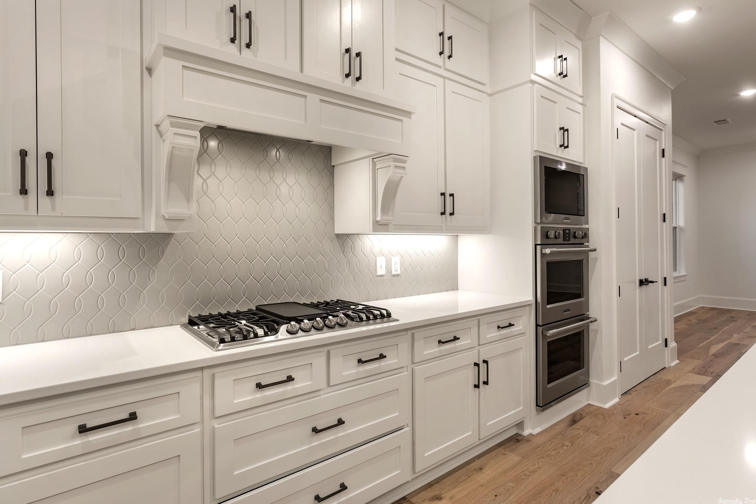 CHENAL VALLEY "FALSTONE COURT" - Residential