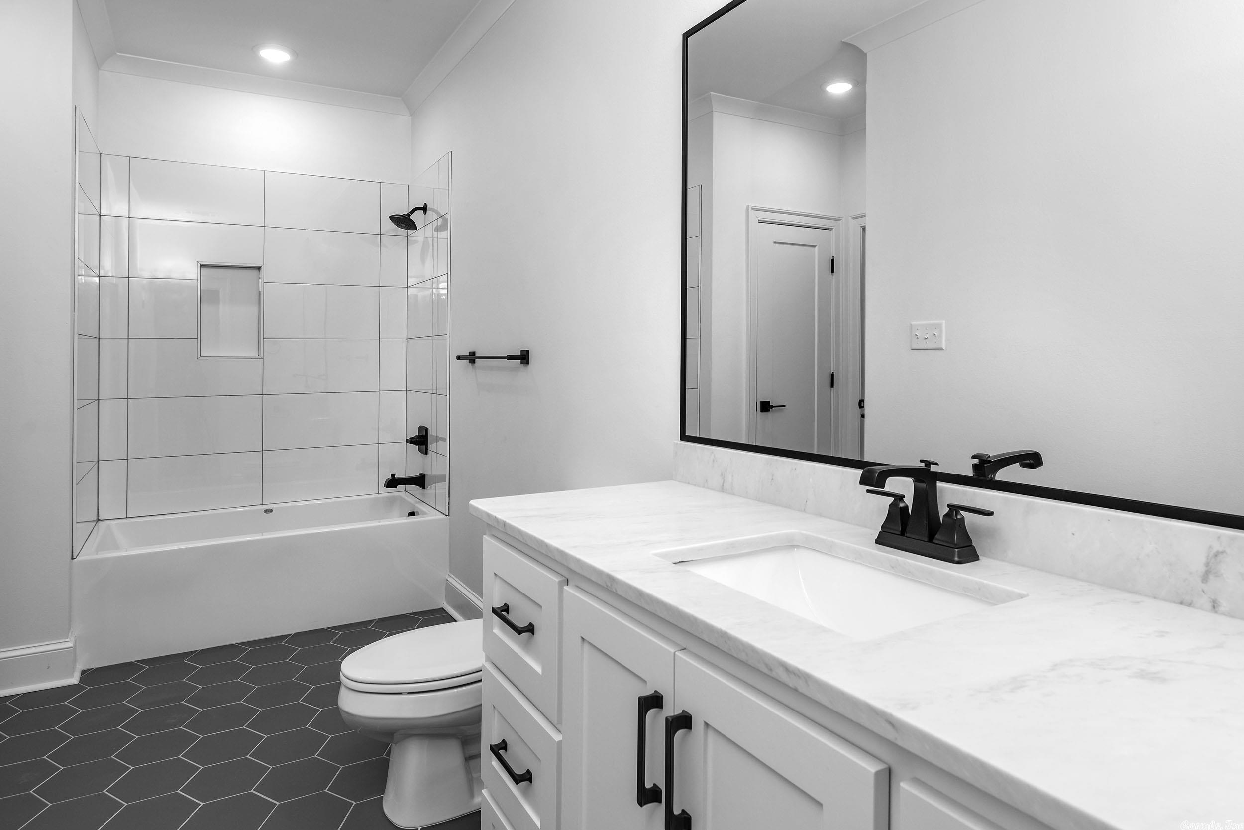CHENAL VALLEY "FALSTONE COURT" - Residential