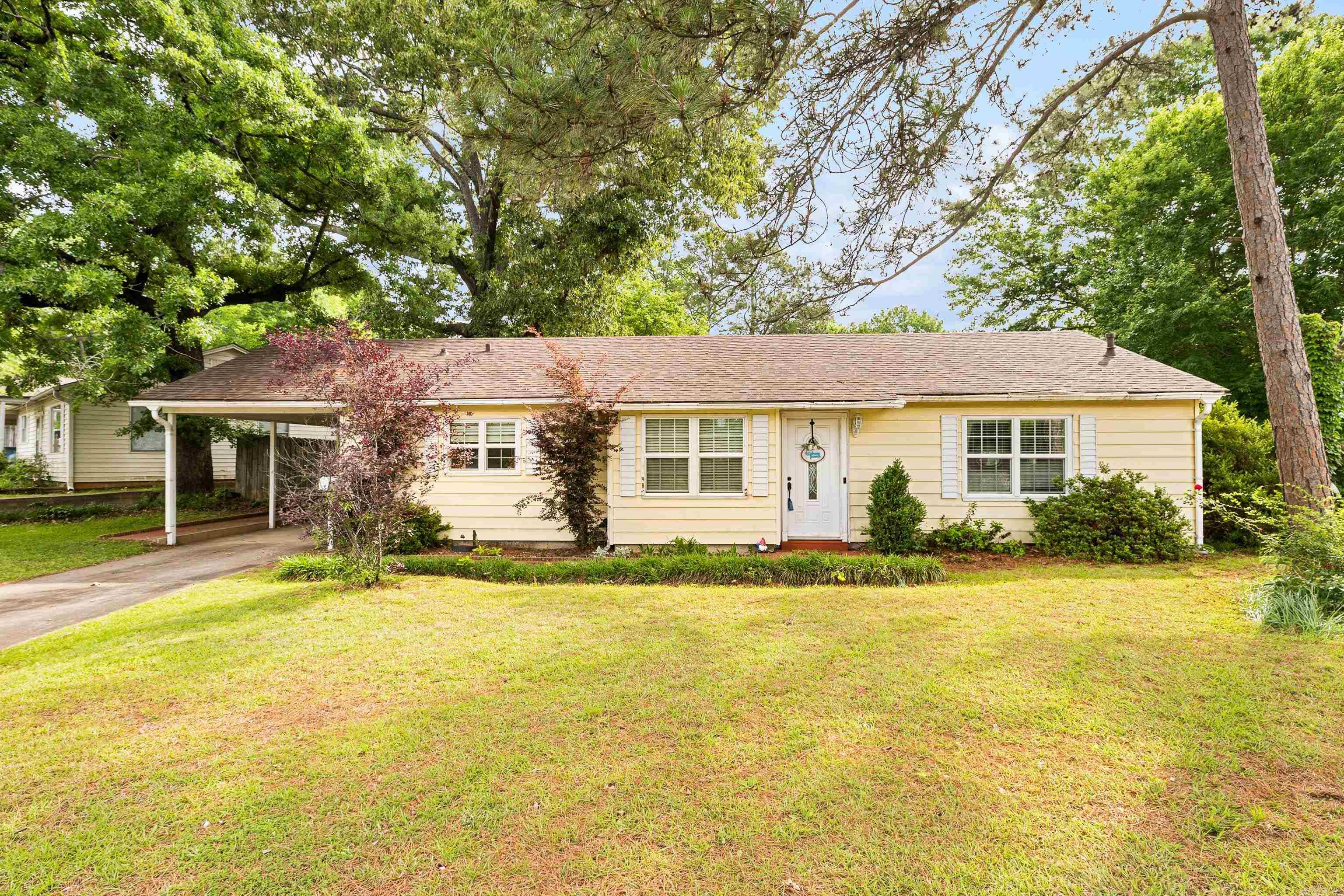 Affordable, move-in ready, zoned for Benton schools and only minutes from downtown Benton! Welcome home to 903 Oakwood Drive. This well maintained home offers comfortable living with a functional layout and a convenient location just minutes from Benton's vibrant downtown scene. Featuring 3 bedrooms and 2 baths, the home includes a spacious living area with fireplace and built-ins. Enjoy the large, level, fully fenced backyard complete with a covered patio, pavers, and storage building. New roof installed in 2023 & new water heater in Dec. 2024. Schedule your showing today!
