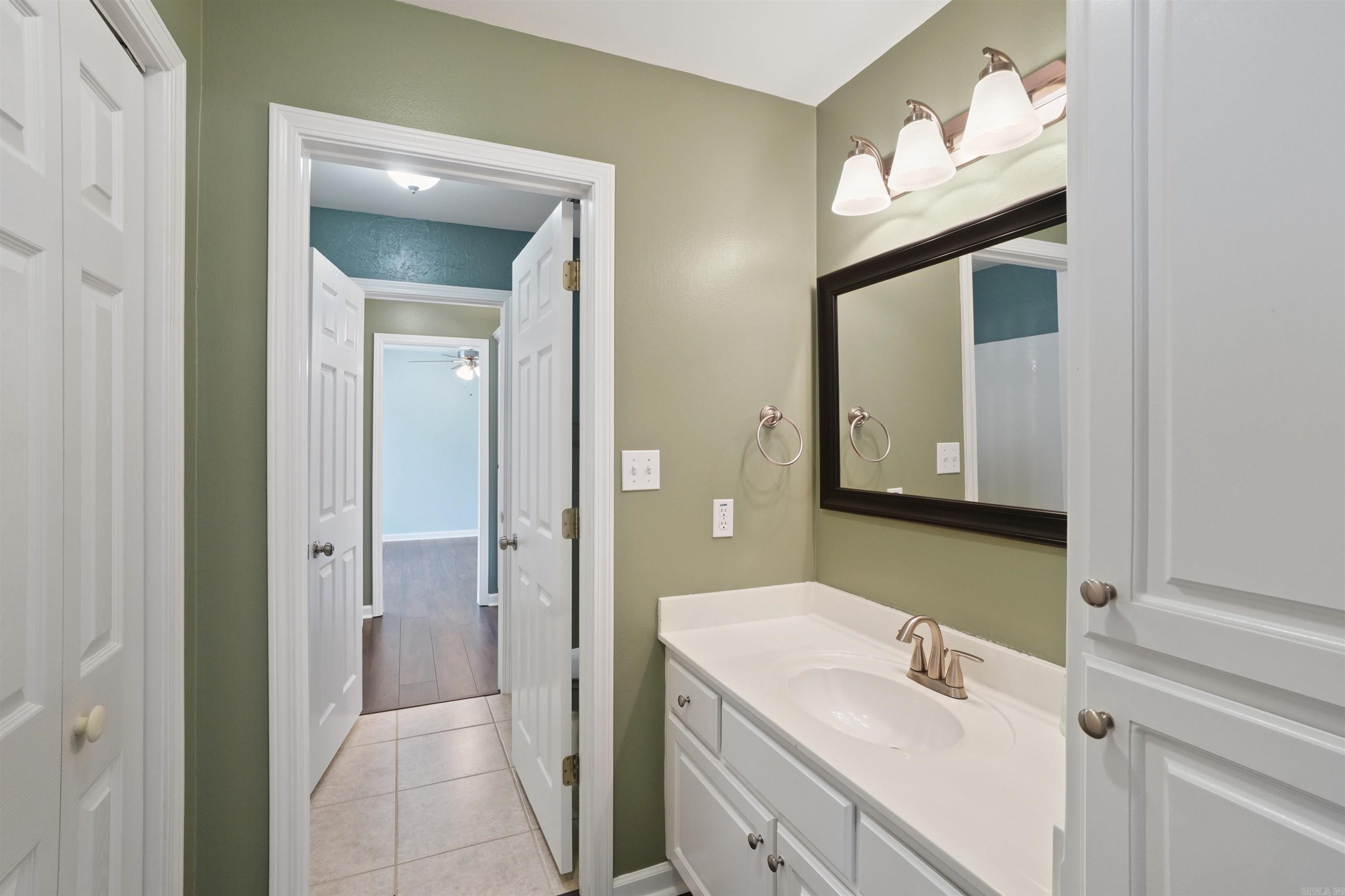 NORTH POINTE ADDN - Residential