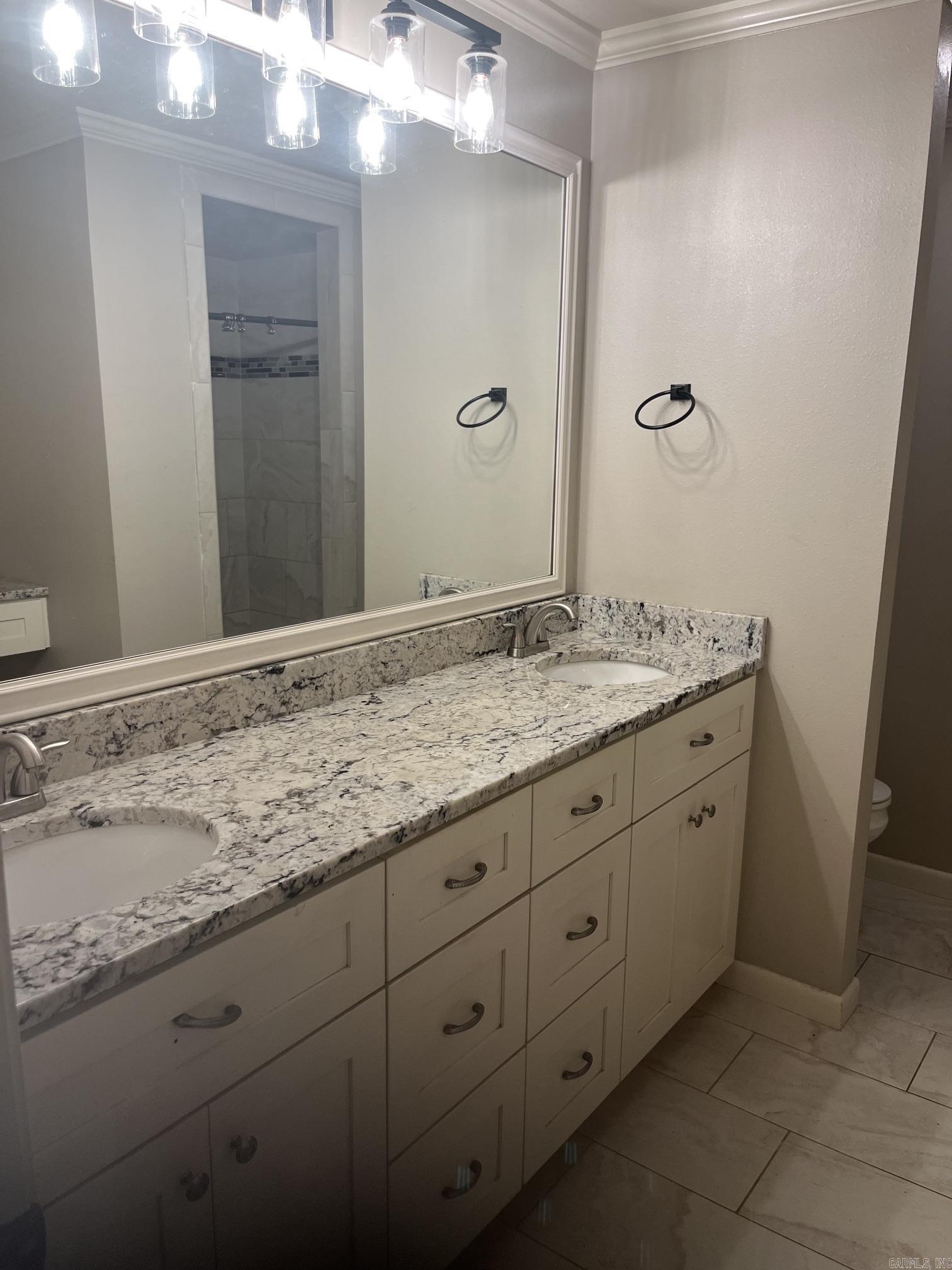CRESTVIEW - Residential