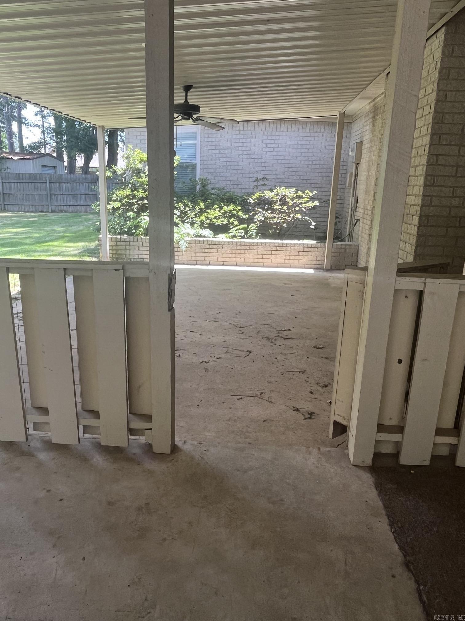 CRESTVIEW - Residential