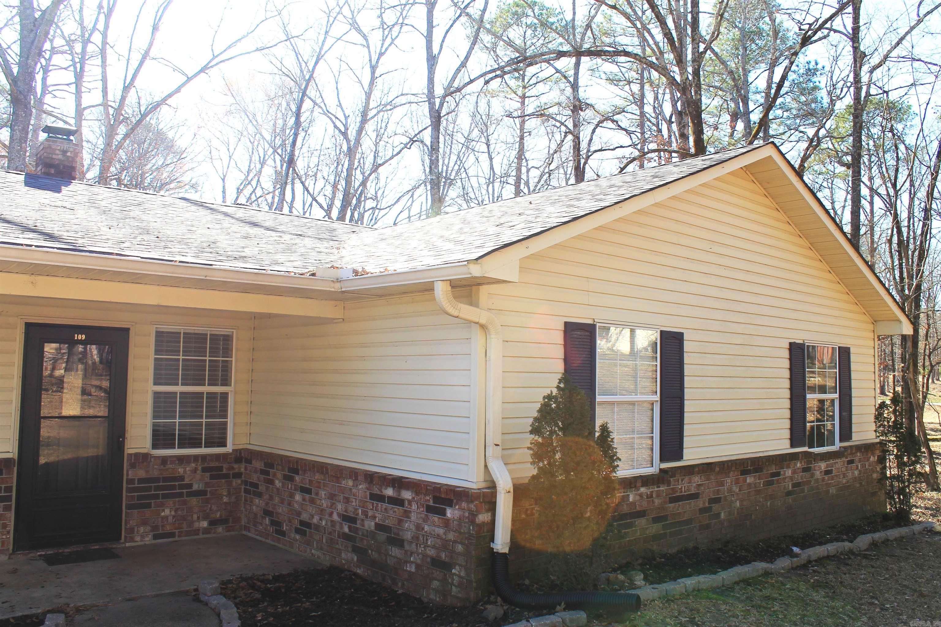 Lake Hamilton-Outside - Residential