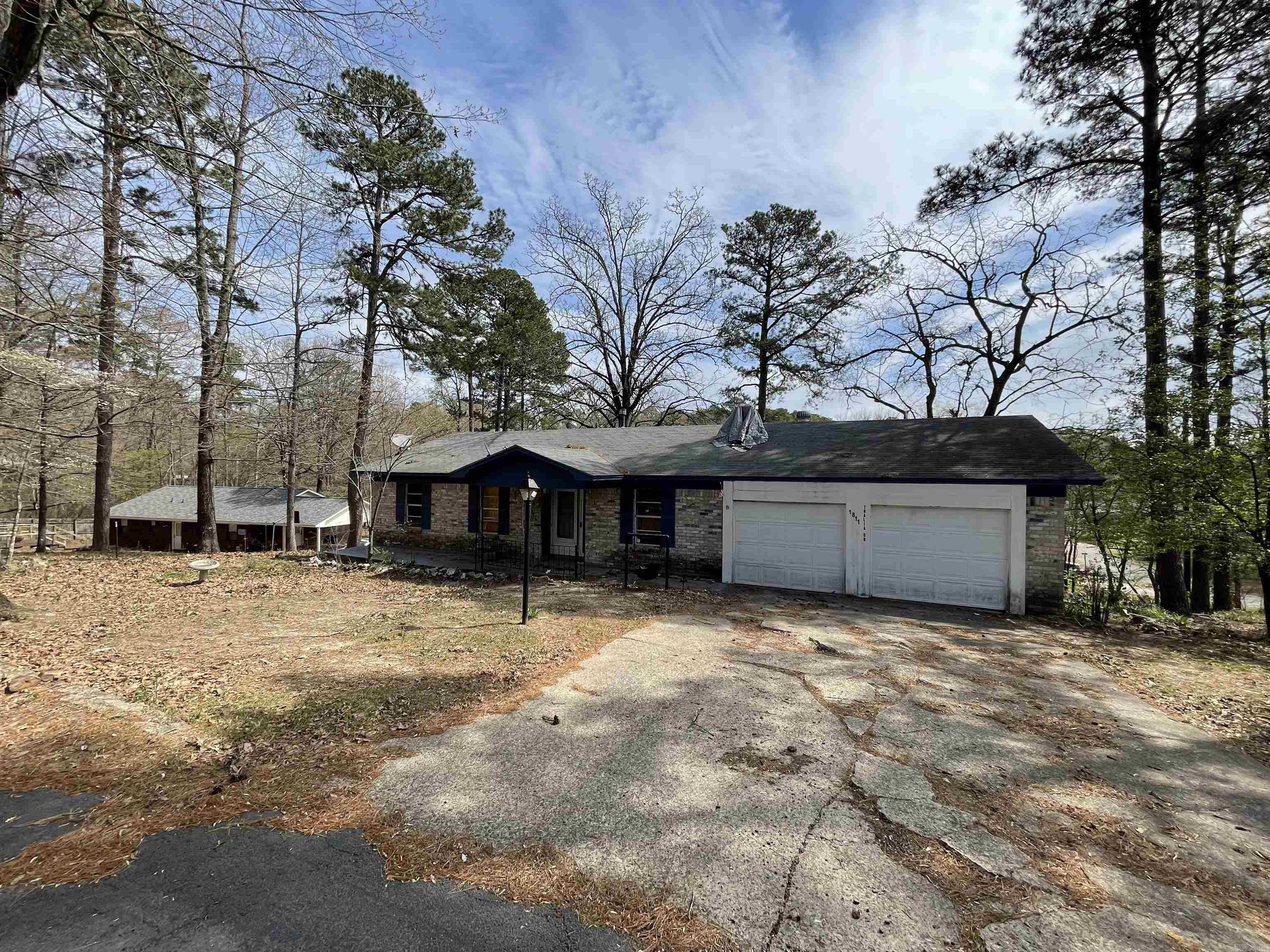 JOE ZELL FORREST - Residential