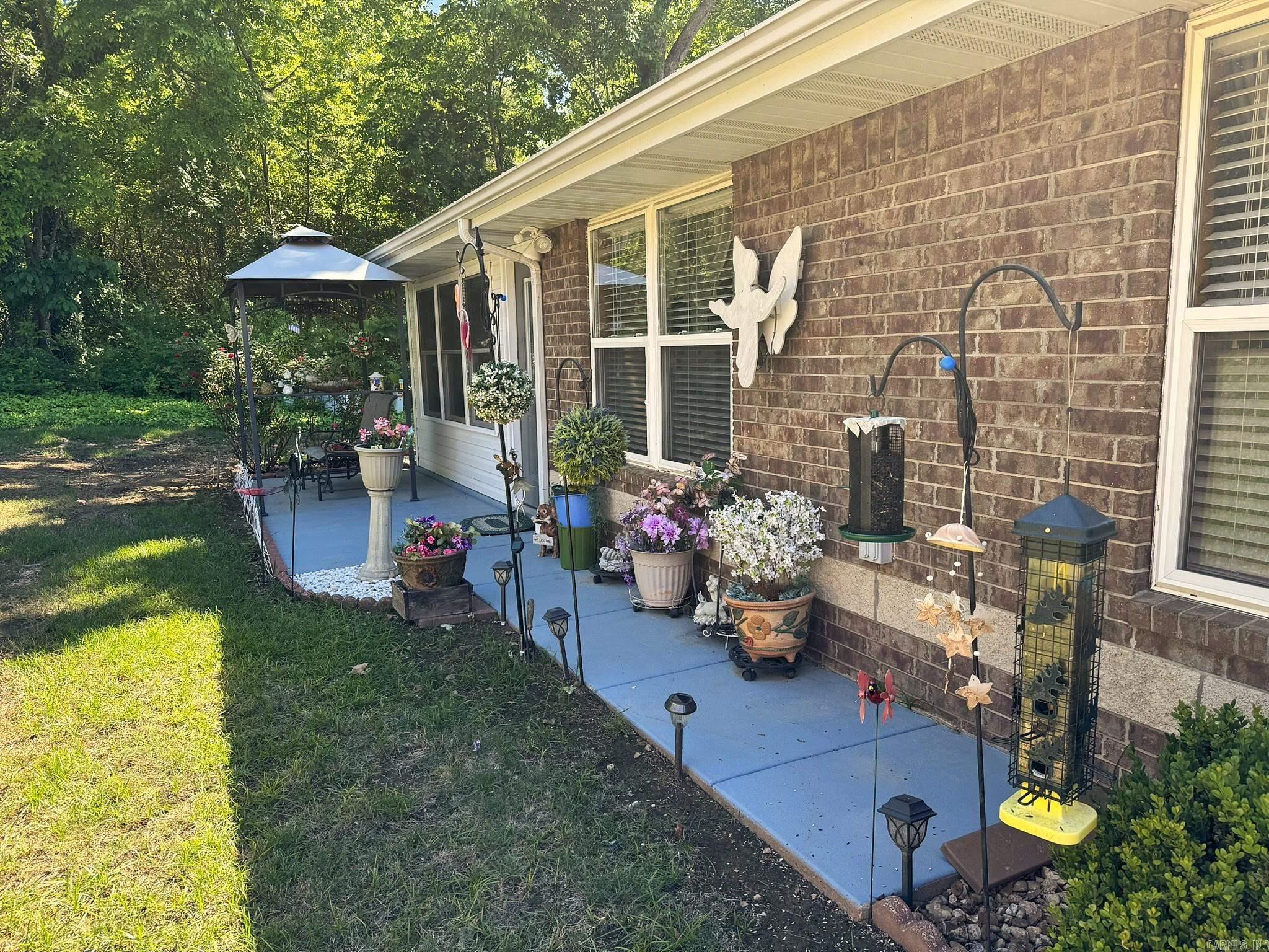 MEADOWS - Residential