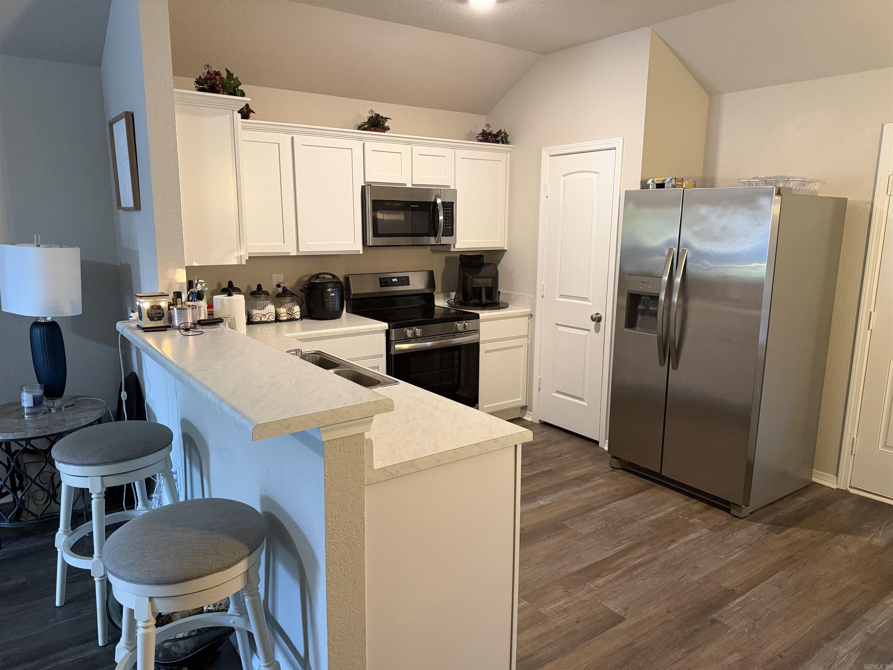 STAGECOACH MEADOWS - Residential