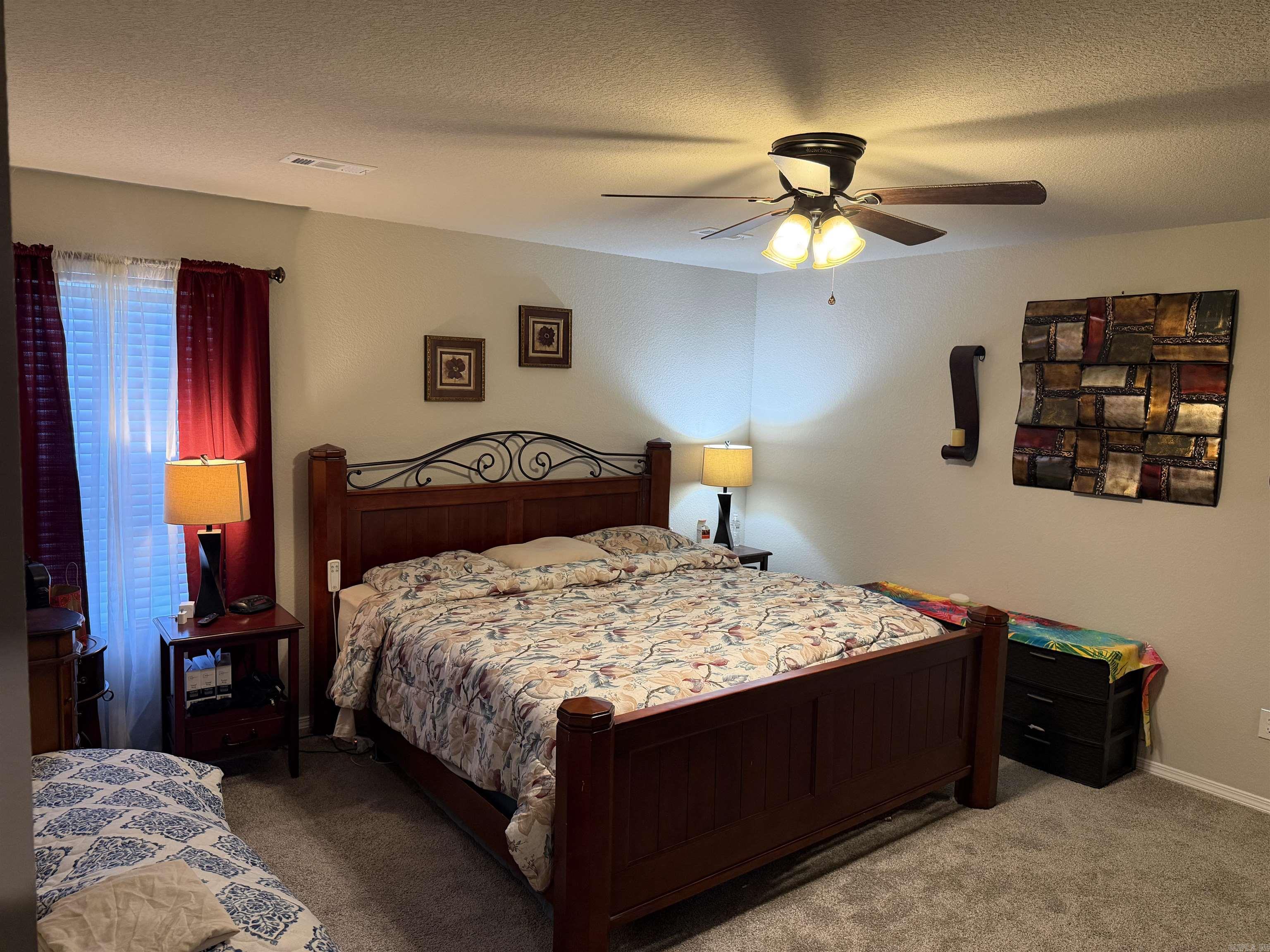STAGECOACH MEADOWS - Residential