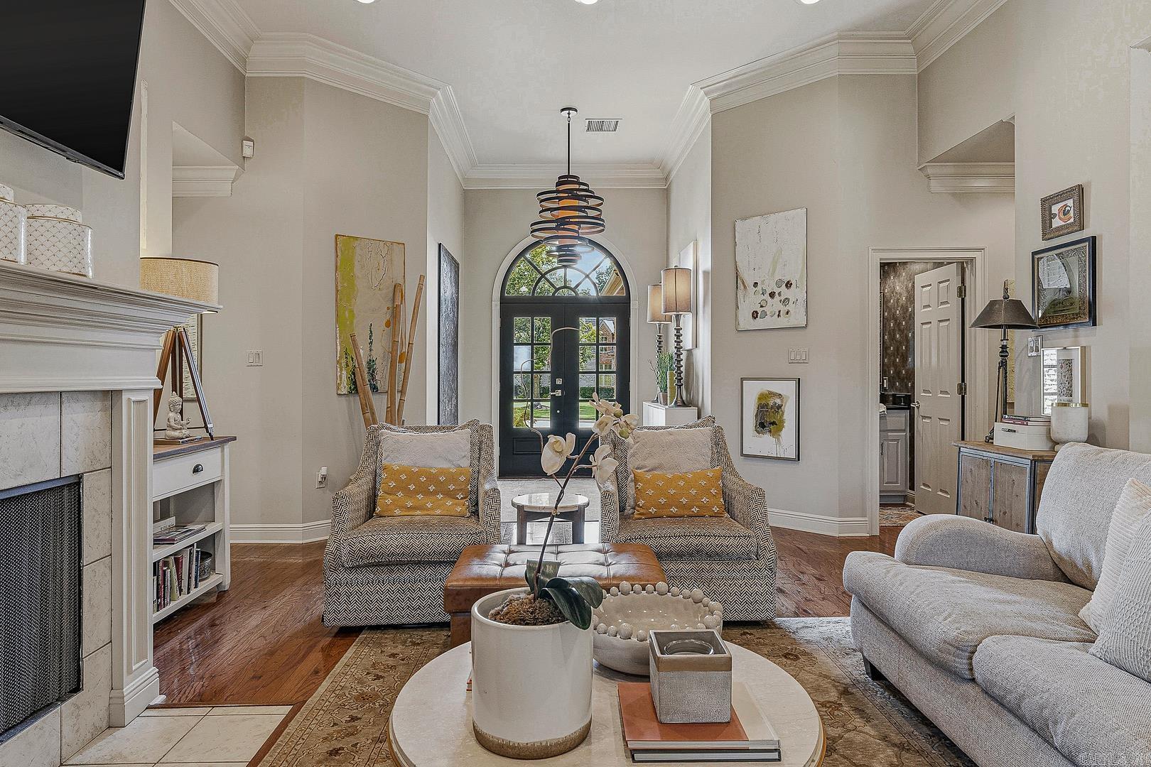 Ridgepointe - Residential