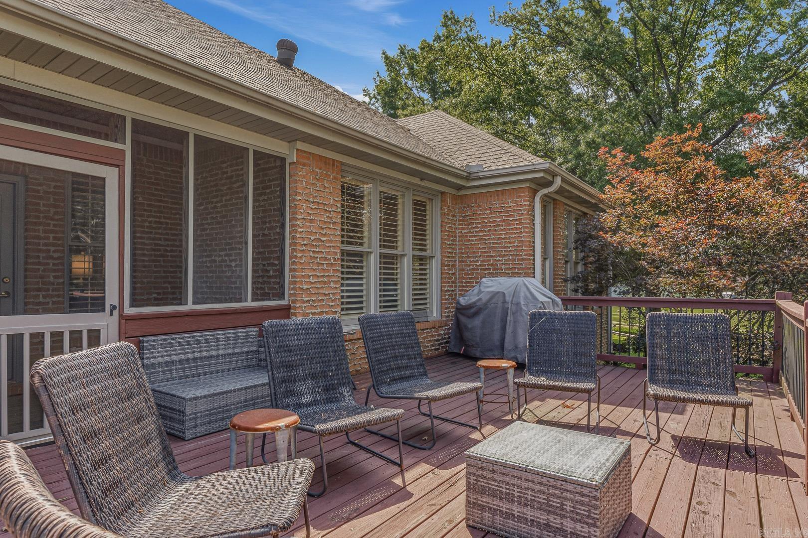 Ridgepointe - Residential