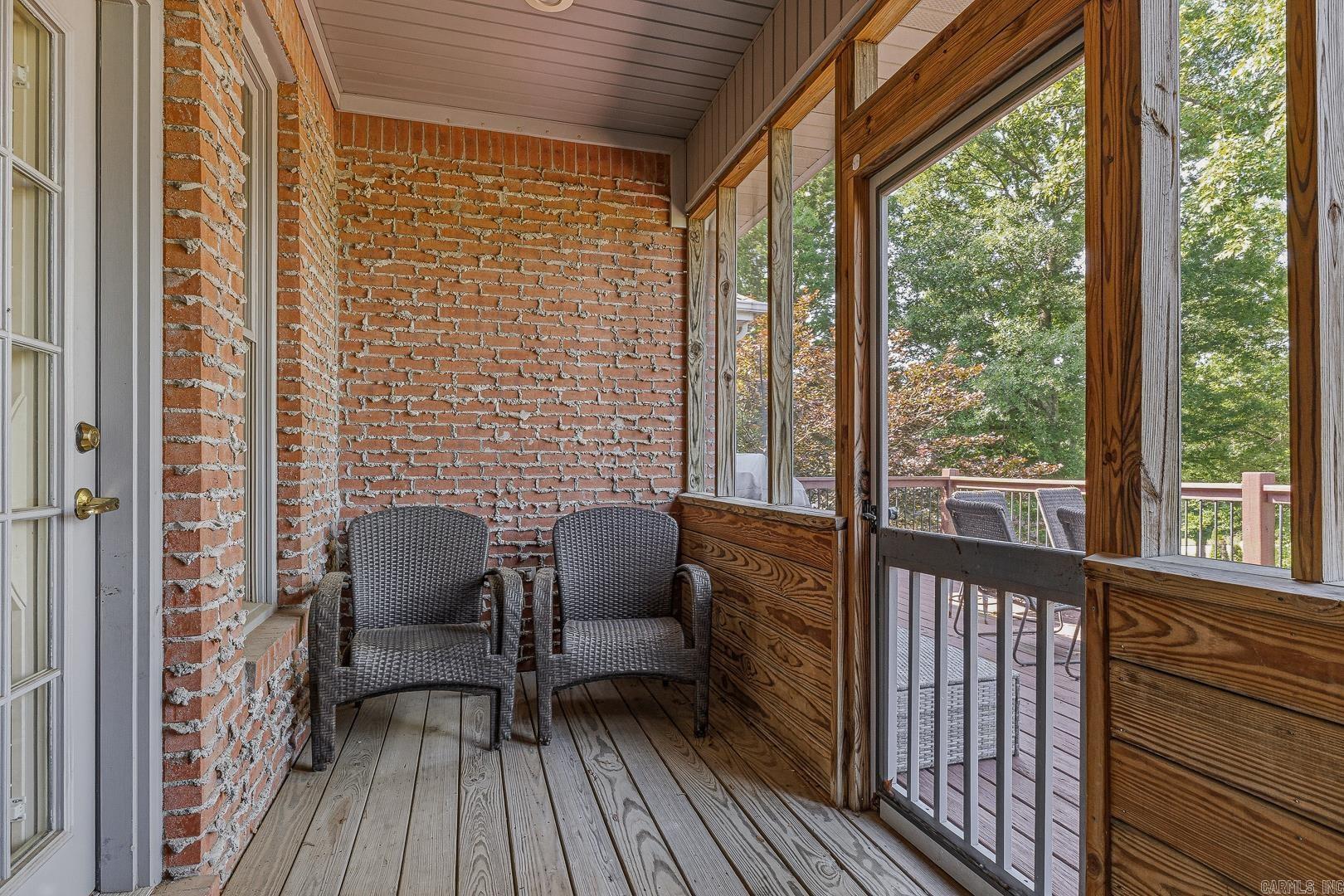 Ridgepointe - Residential