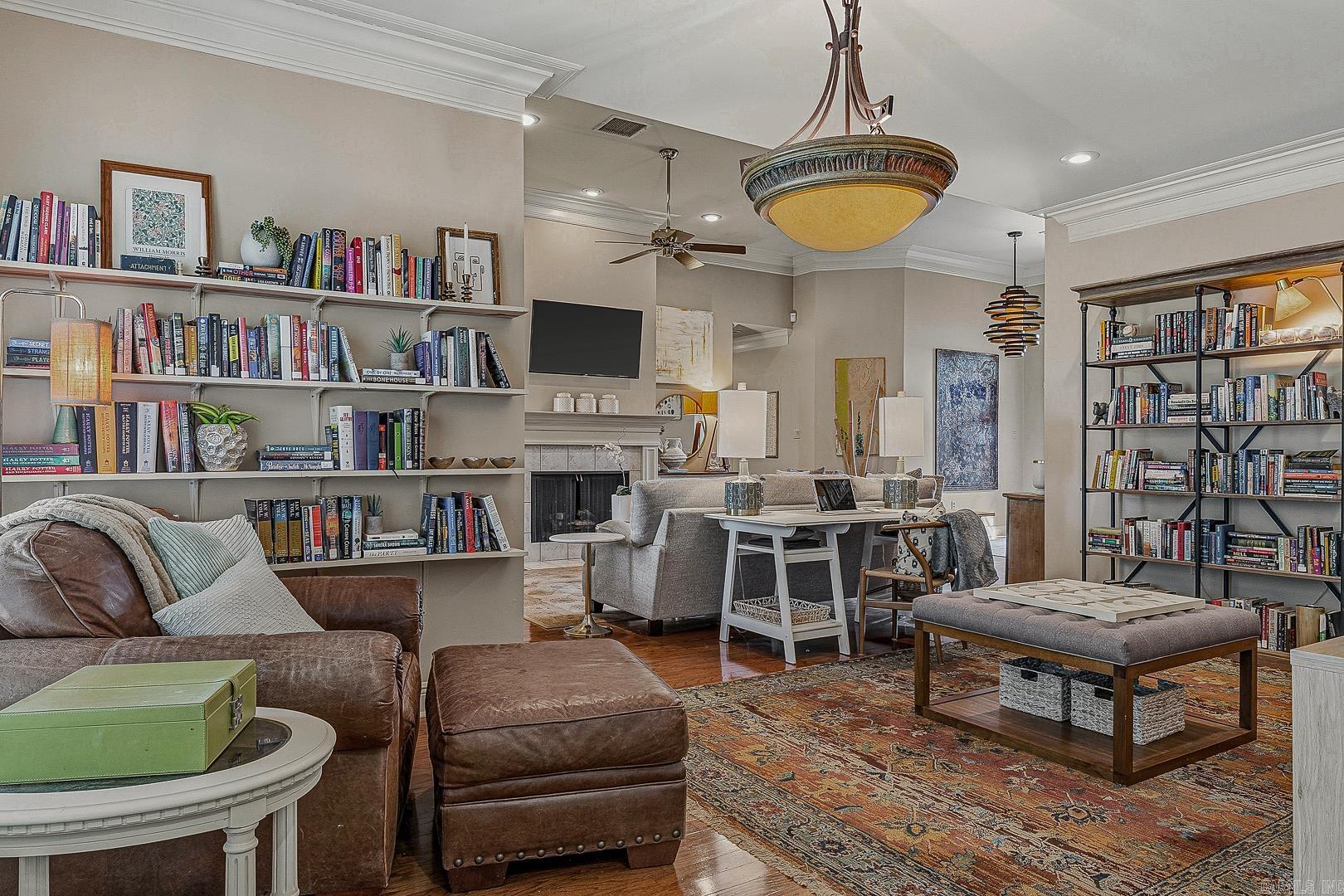 Ridgepointe - Residential