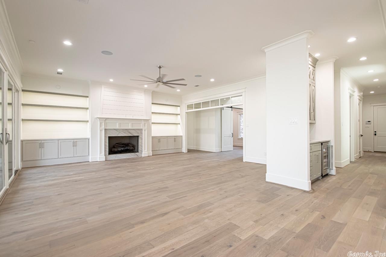 CHENAL VALLEY HALLEN COURT - Residential