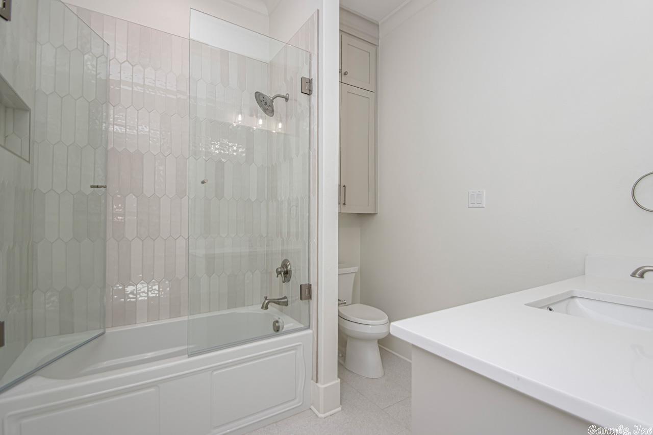 CHENAL VALLEY HALLEN COURT - Residential