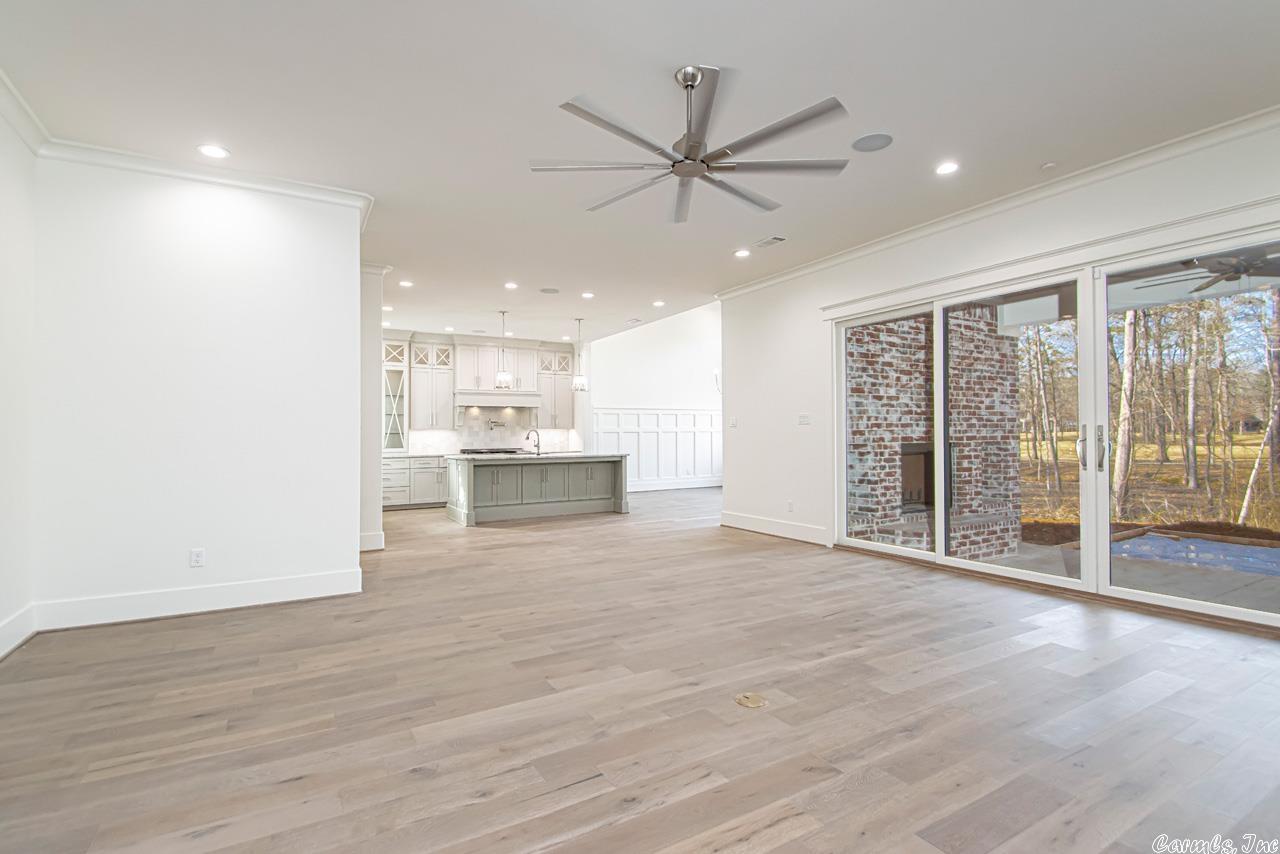 CHENAL VALLEY HALLEN COURT - Residential