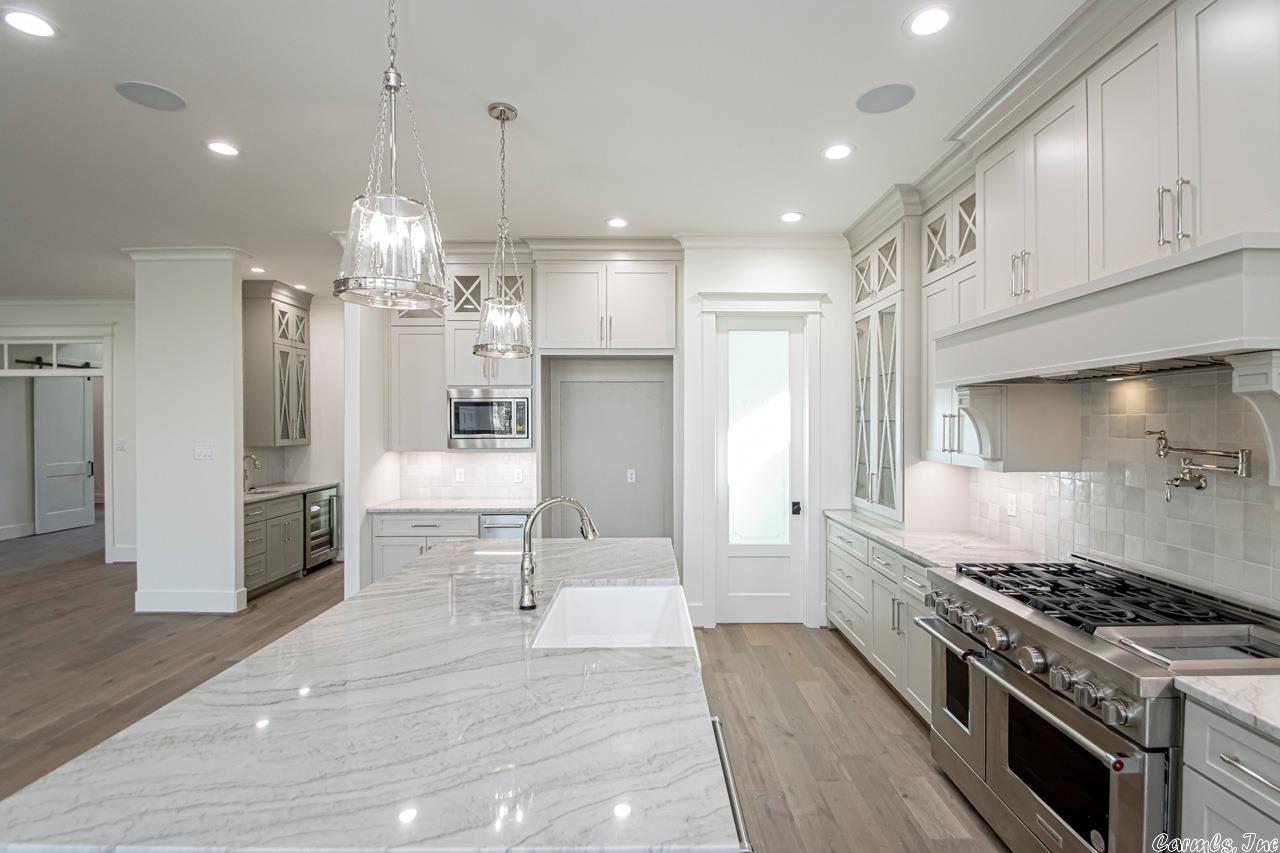 CHENAL VALLEY HALLEN COURT - Residential