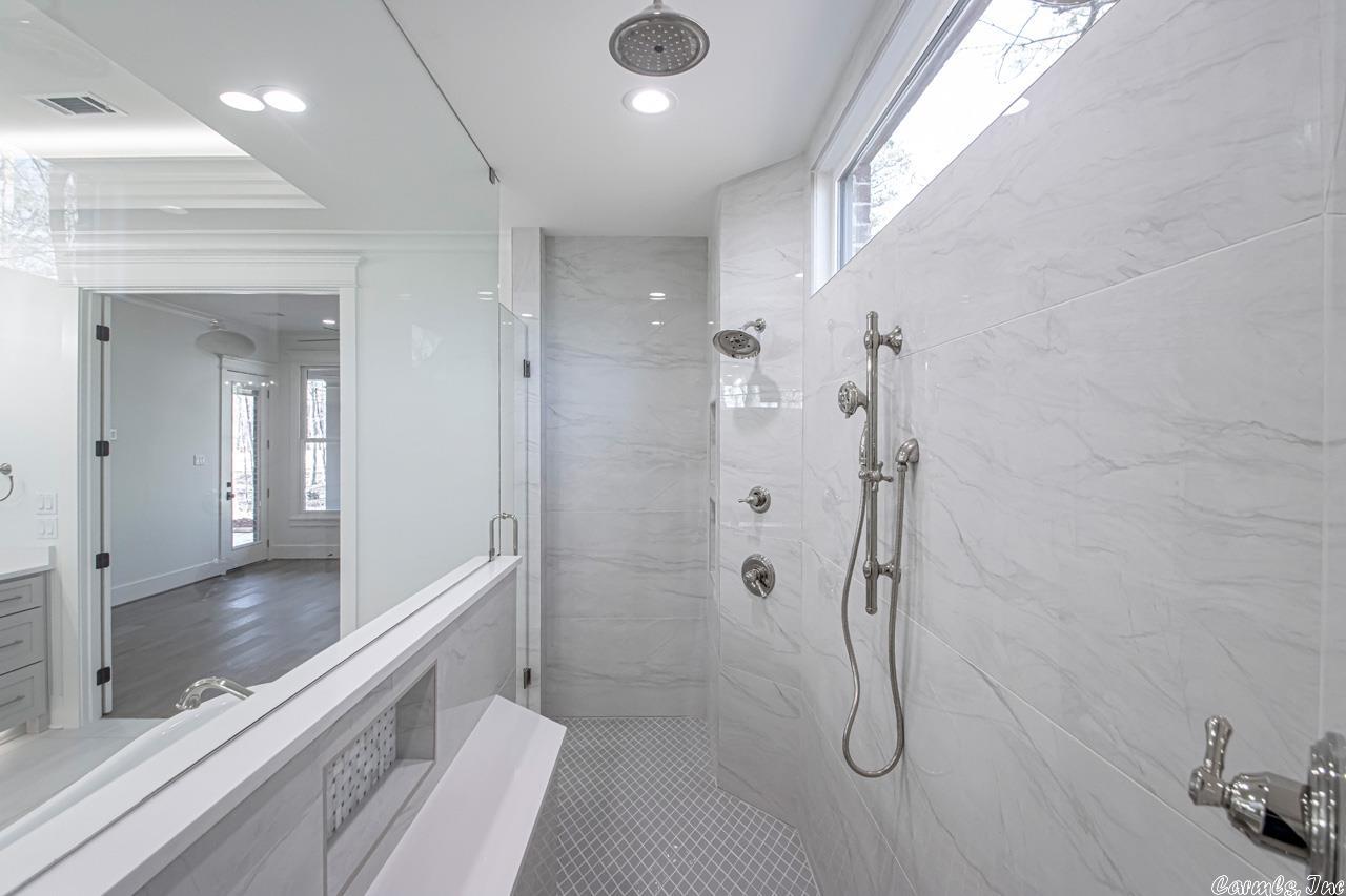 CHENAL VALLEY HALLEN COURT - Residential