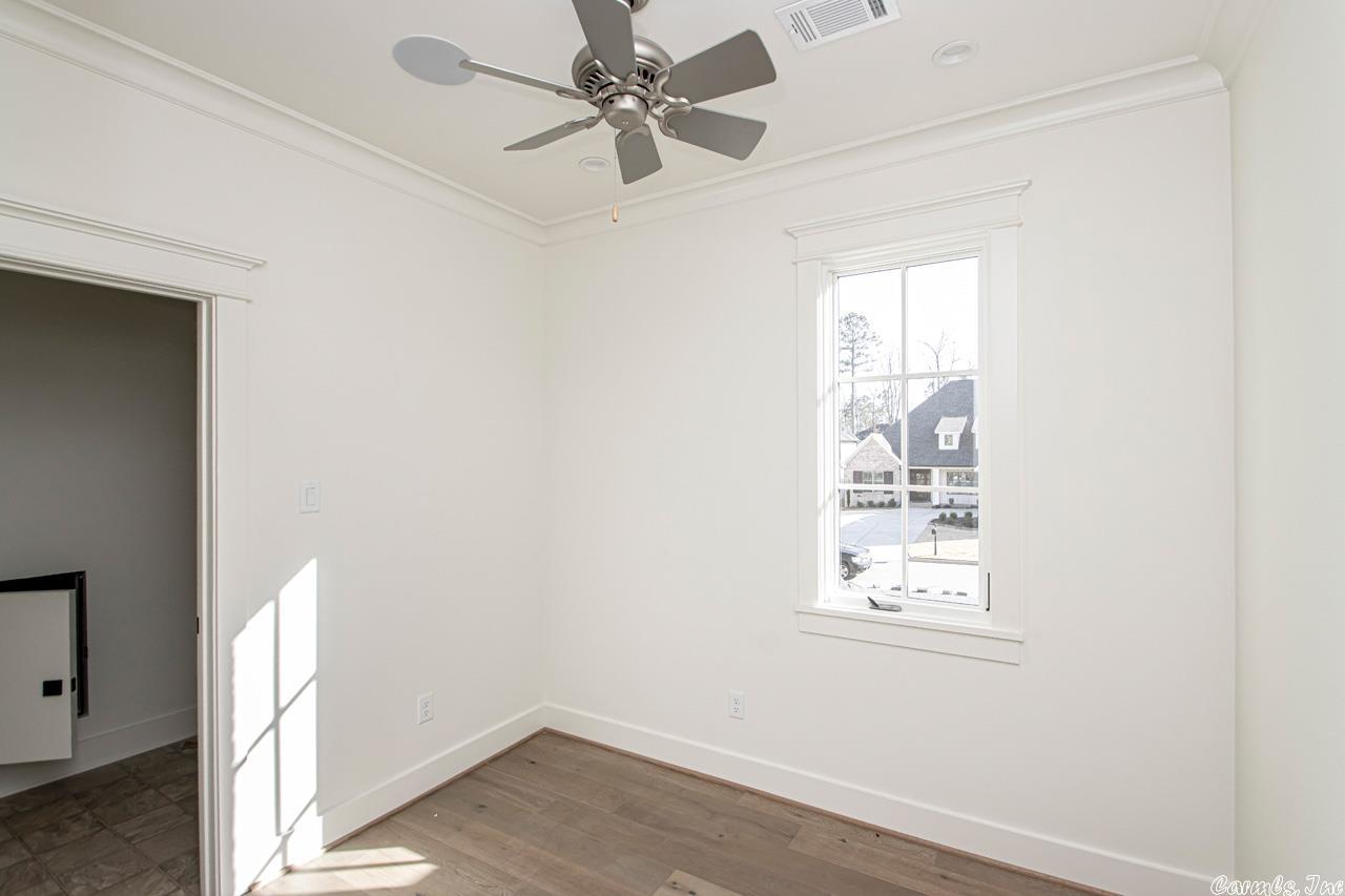 CHENAL VALLEY HALLEN COURT - Residential