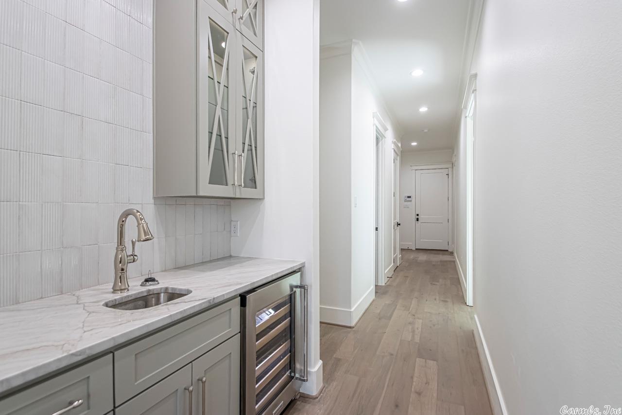 CHENAL VALLEY HALLEN COURT - Residential