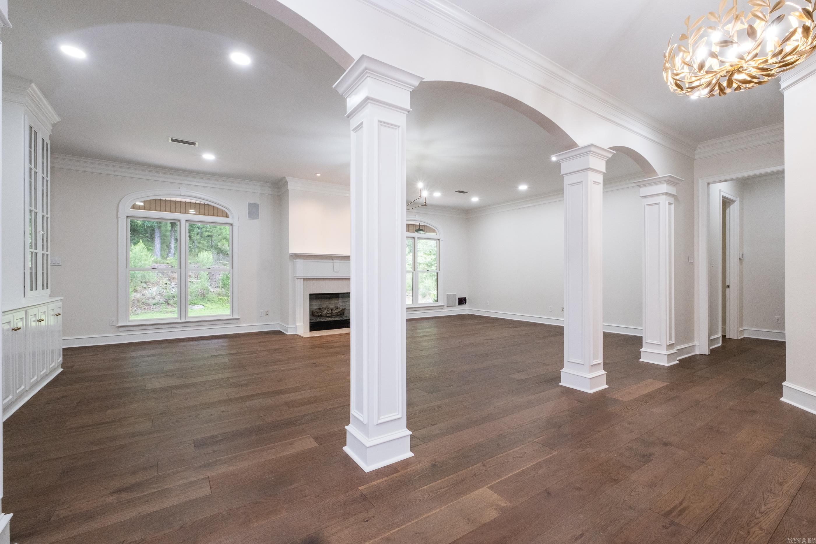 CHENAL VALLEY MARGEUAX - Residential