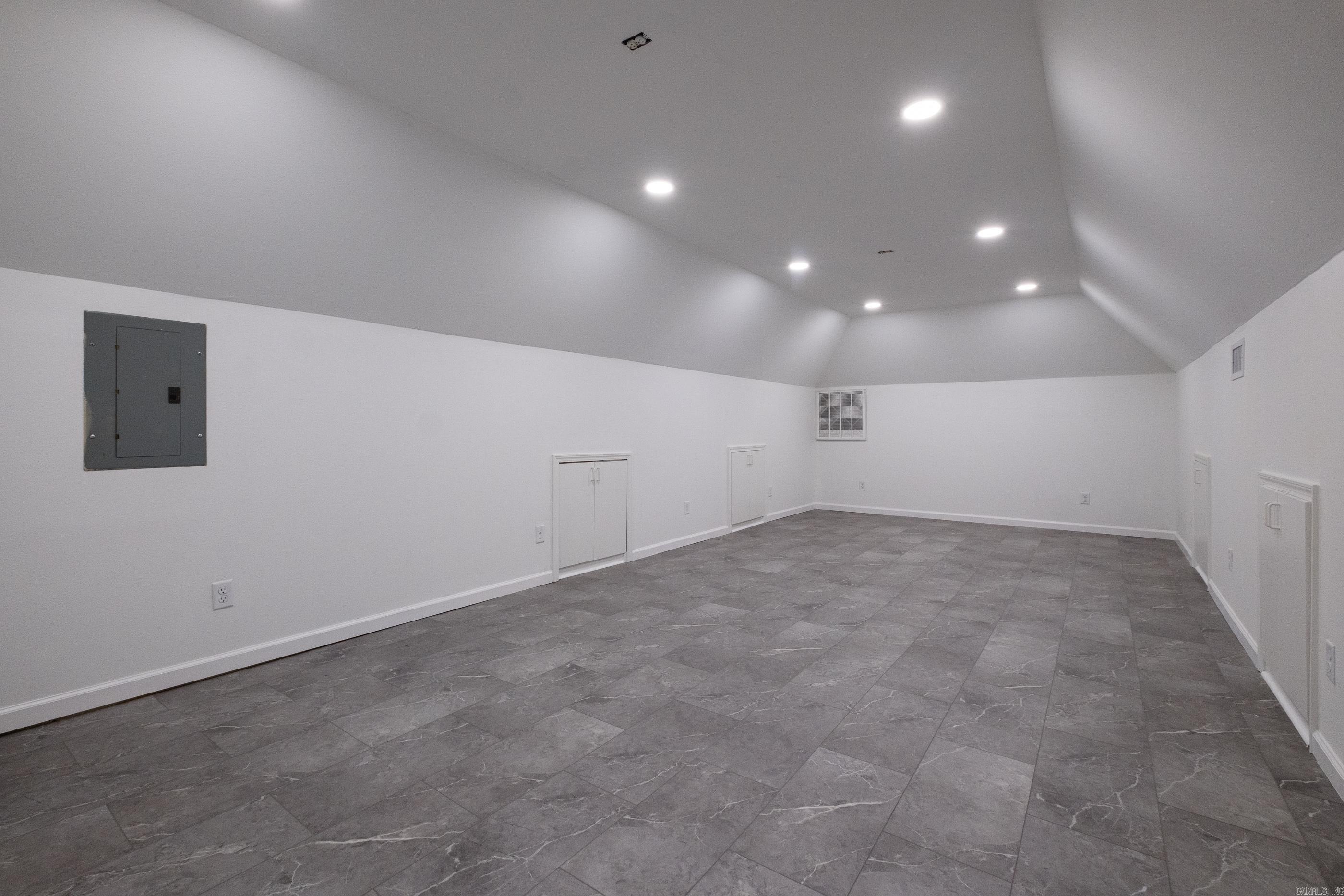 CHENAL VALLEY MARGEUAX - Residential