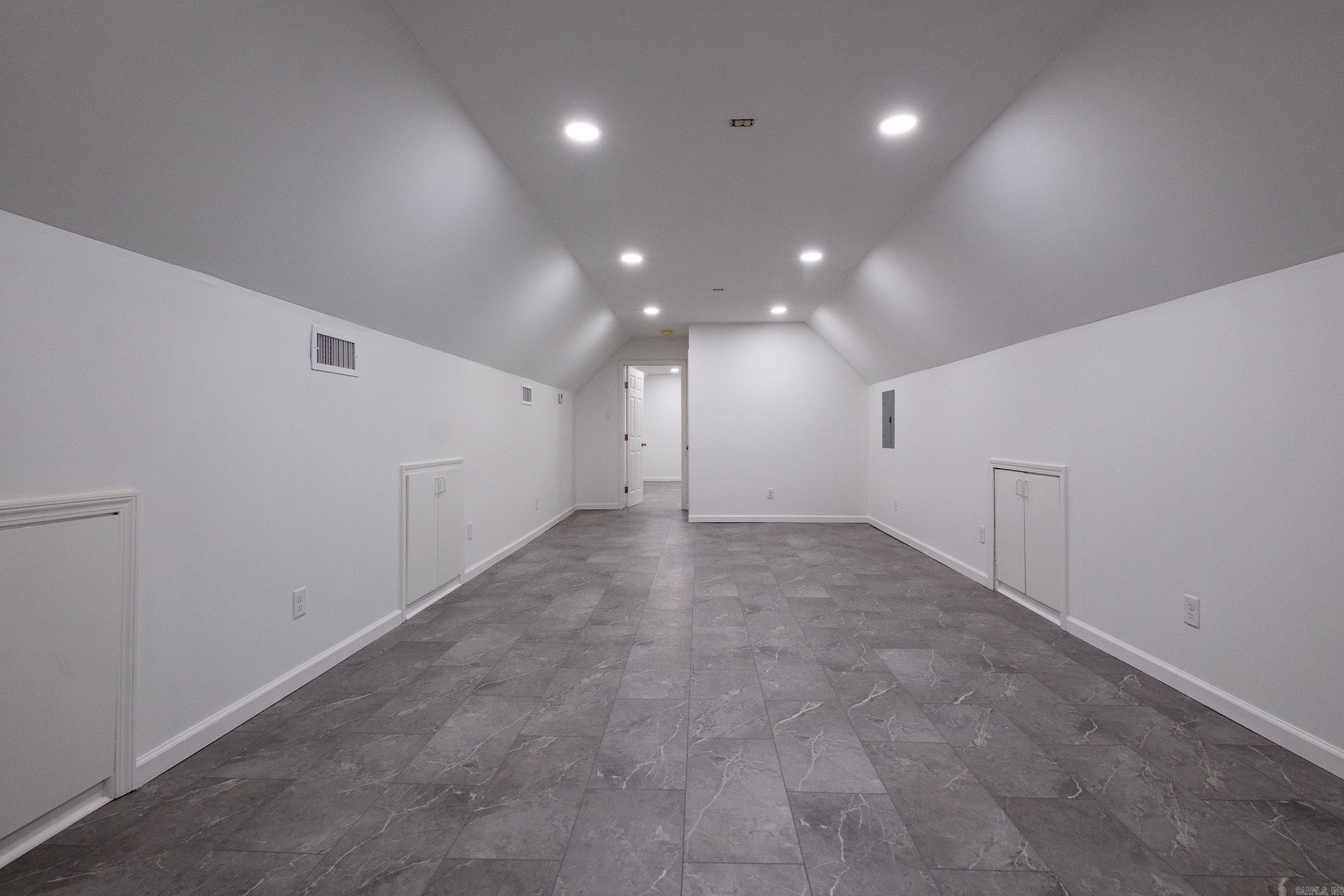CHENAL VALLEY MARGEUAX - Residential