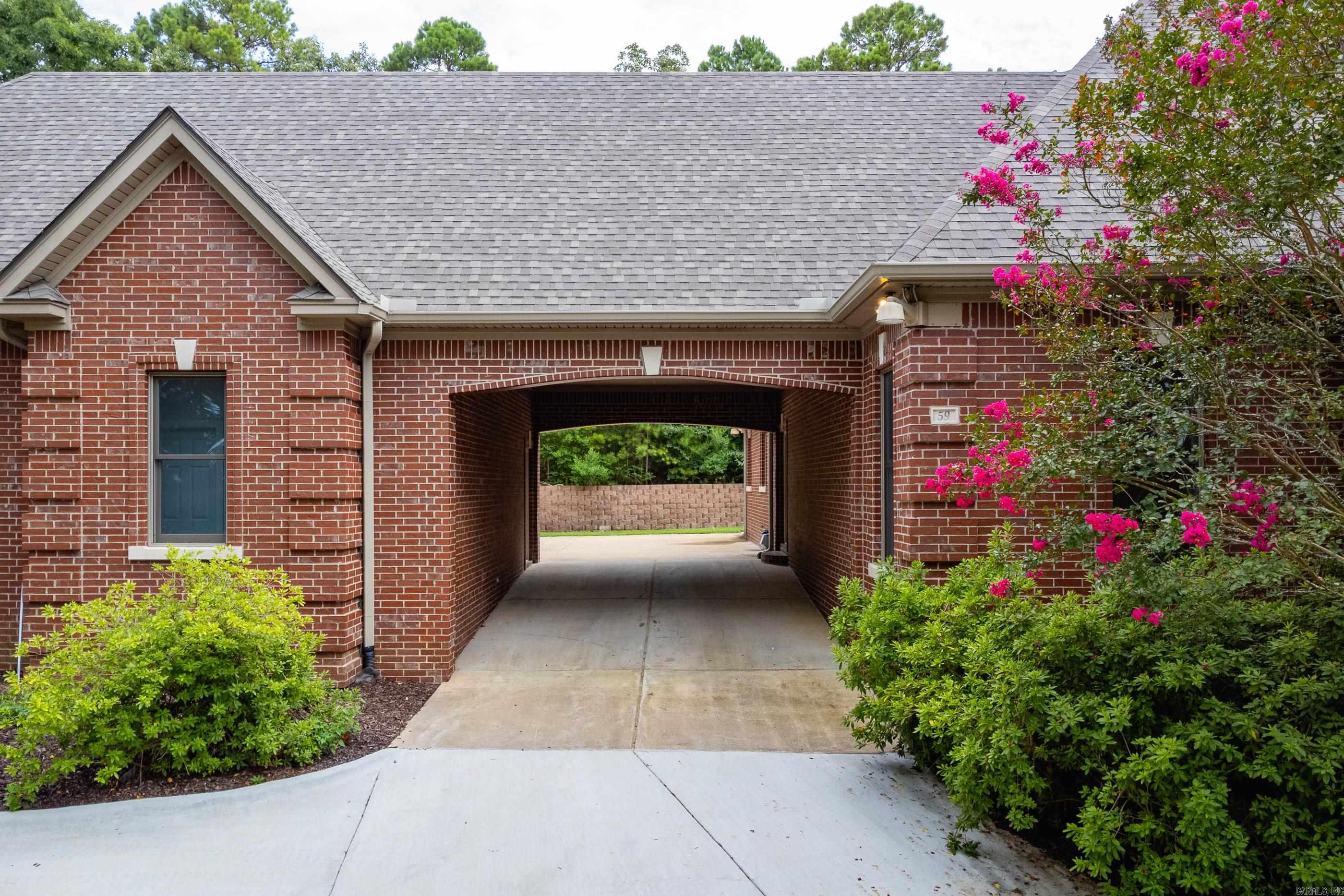 CHENAL VALLEY MARGEUAX - Residential