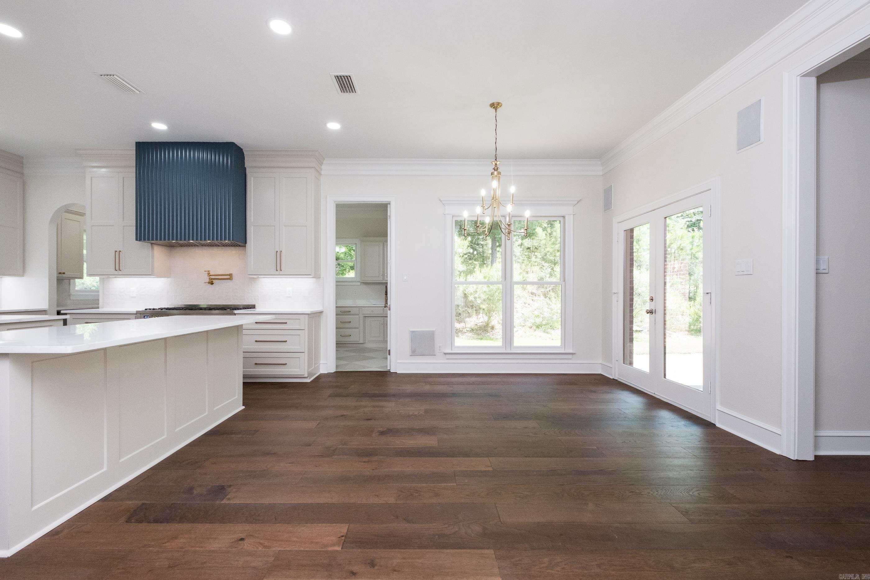 CHENAL VALLEY MARGEUAX - Residential
