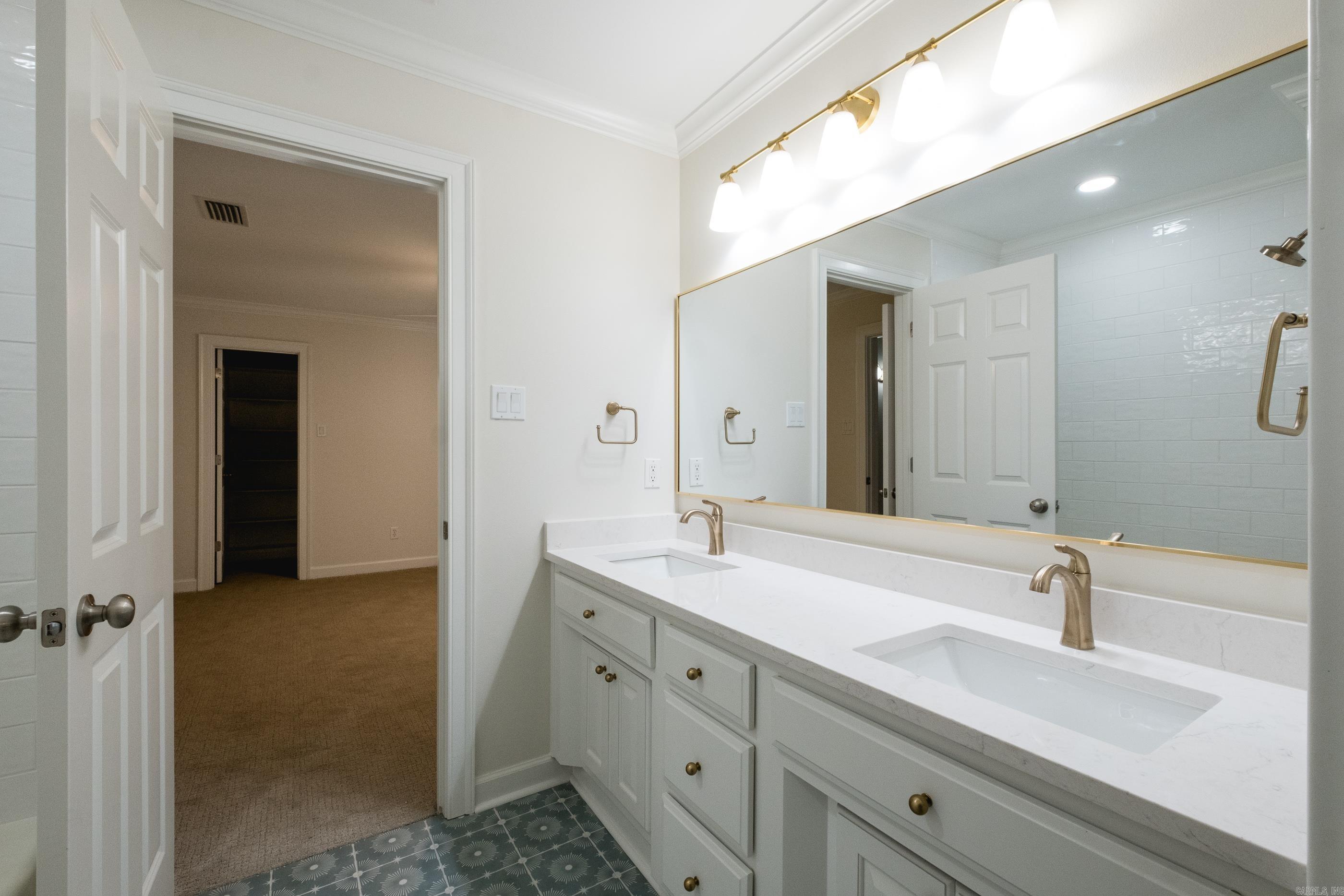 CHENAL VALLEY MARGEUAX - Residential