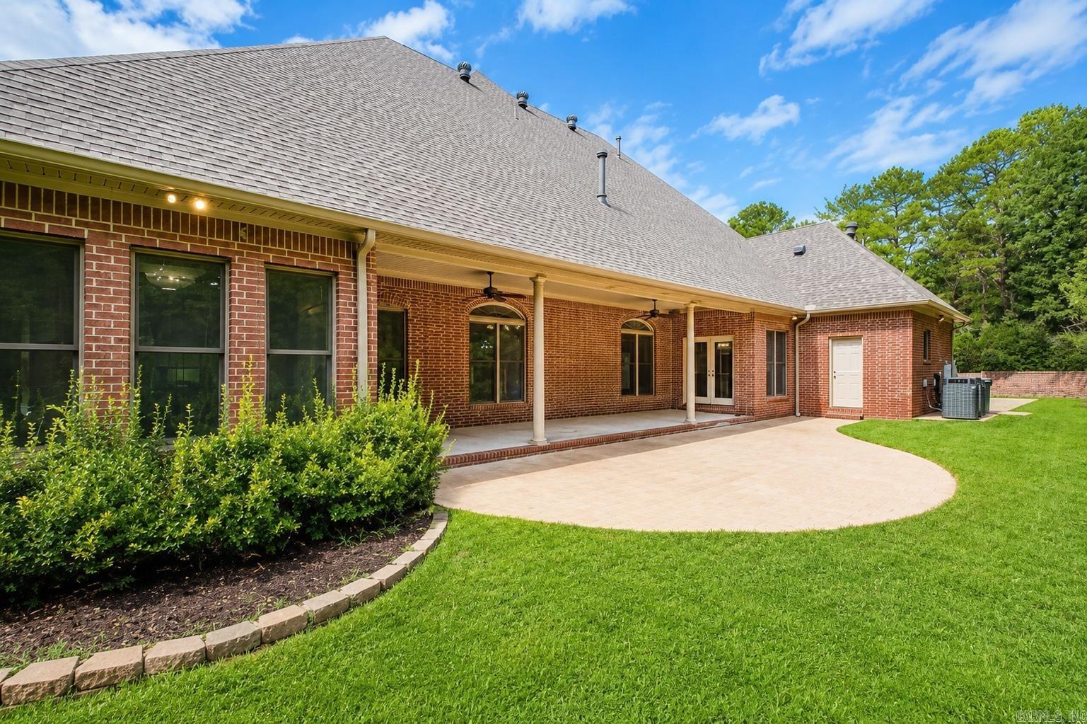 CHENAL VALLEY MARGEUAX - Residential