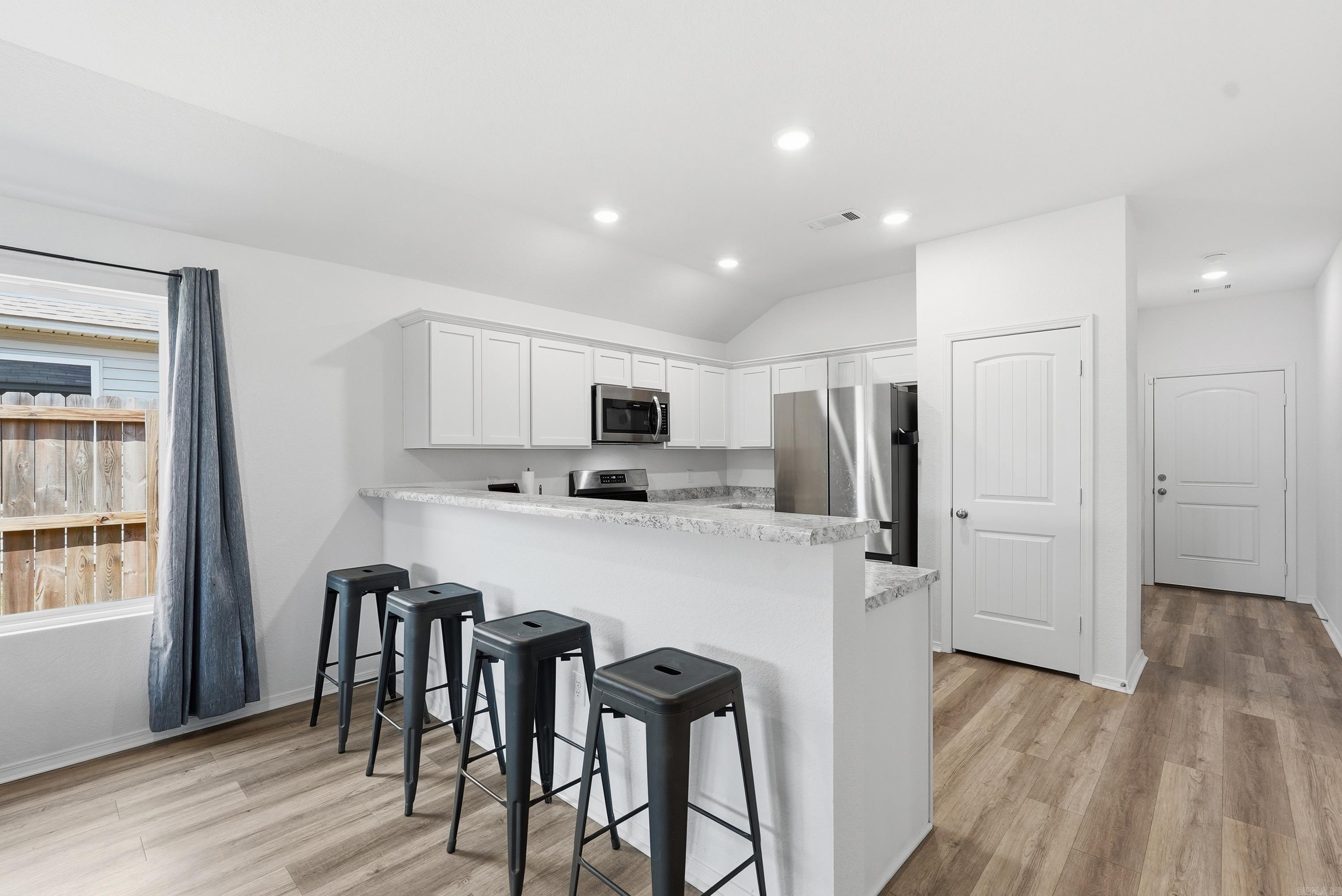BELL VALLEY - Residential