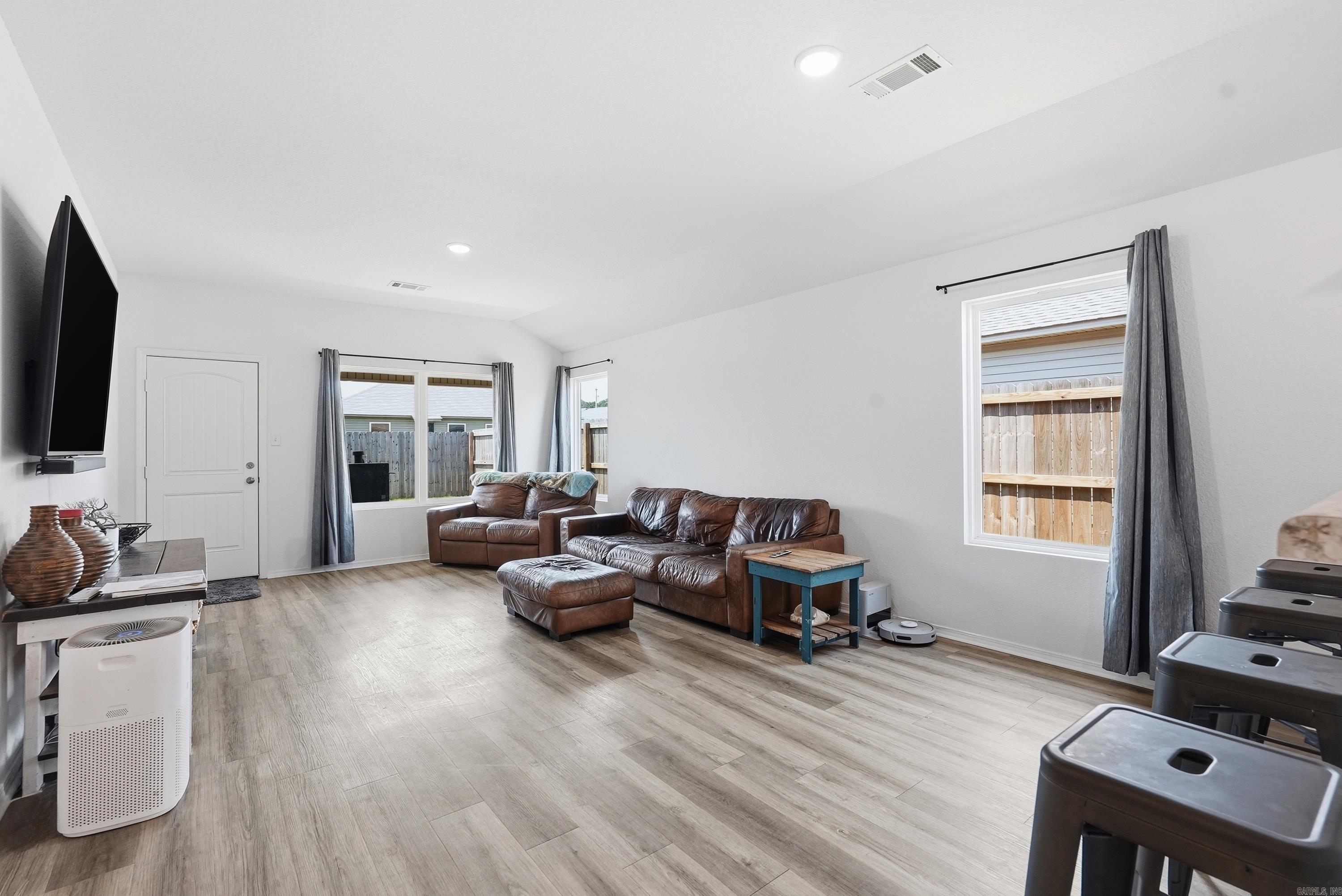 BELL VALLEY - Residential