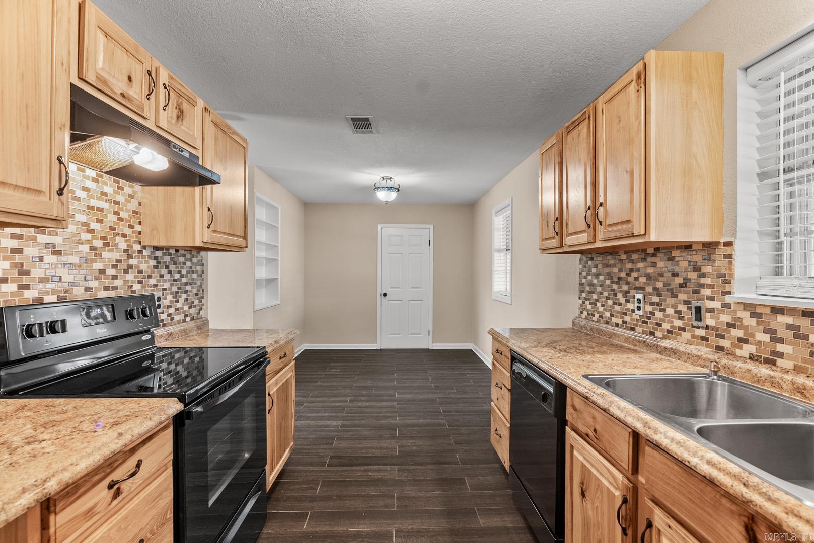 PHEASANT RUN - Residential