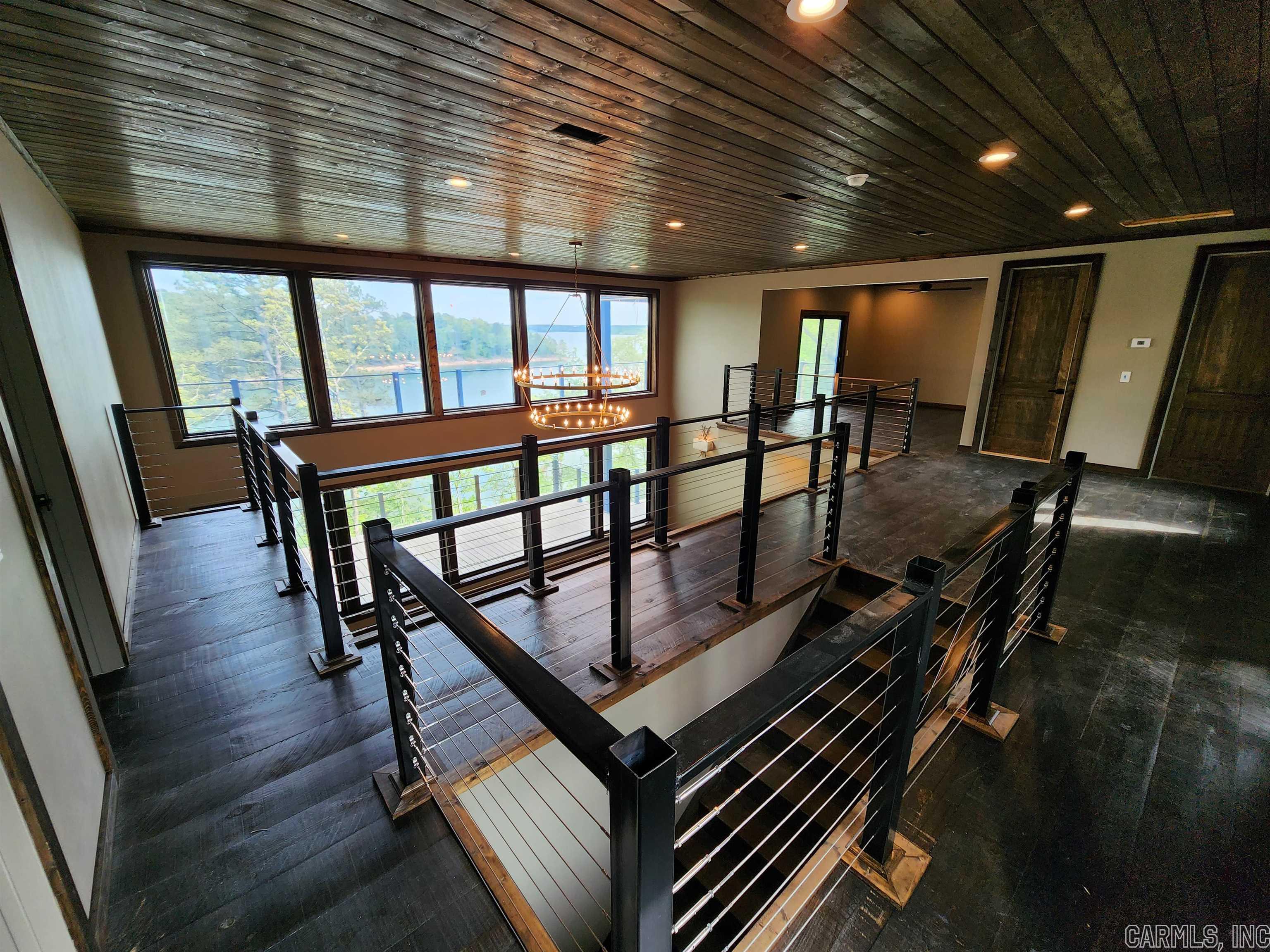 Tannenbaum-Lake - Residential