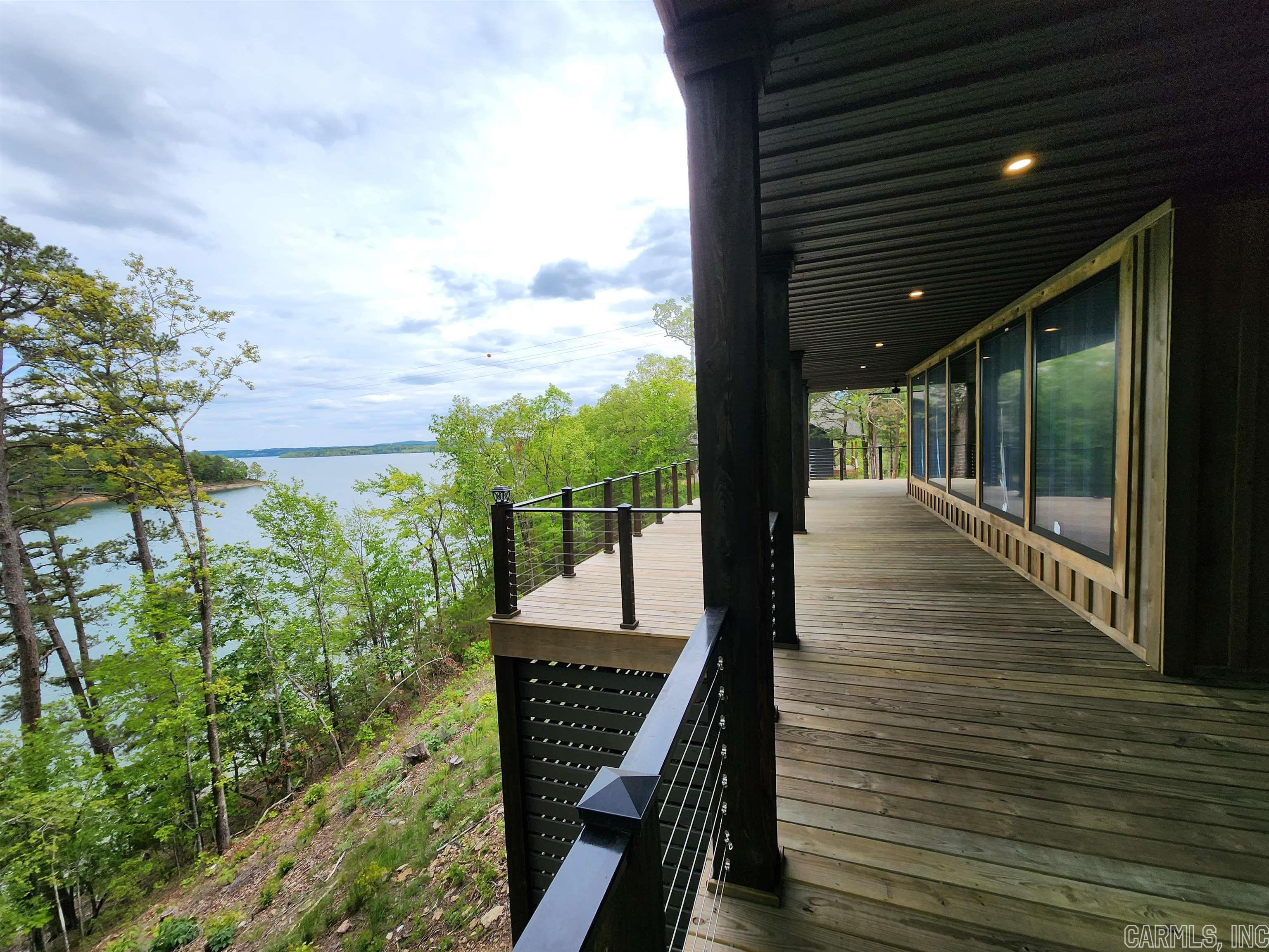 Tannenbaum-Lake - Residential