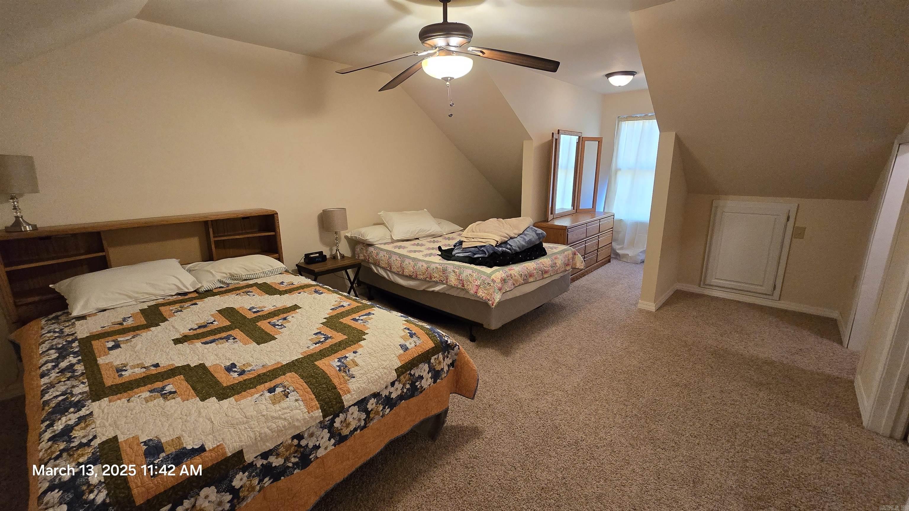 Lewis Lakeside Acres - Residential