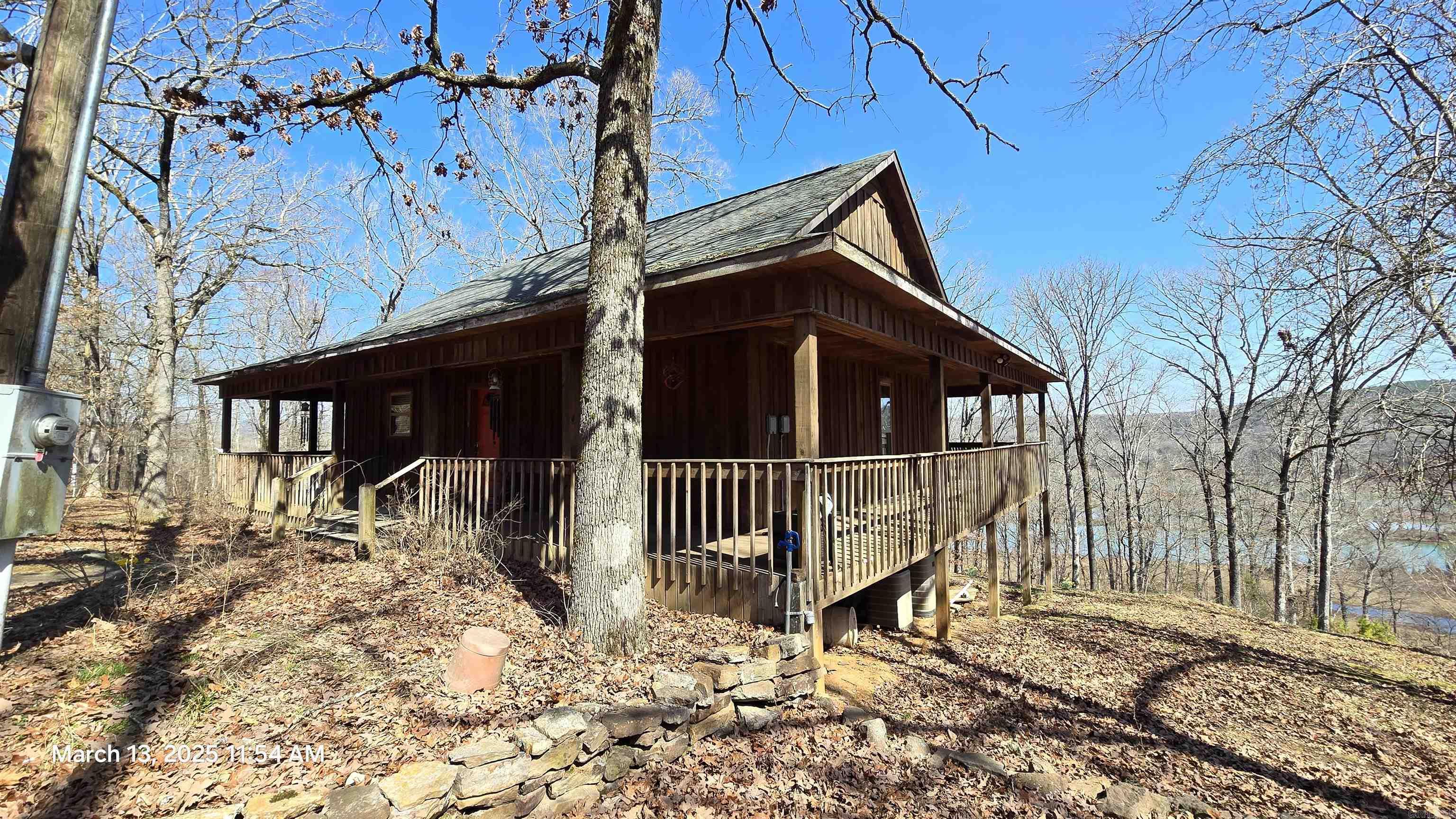 Lewis Lakeside Acres - Residential