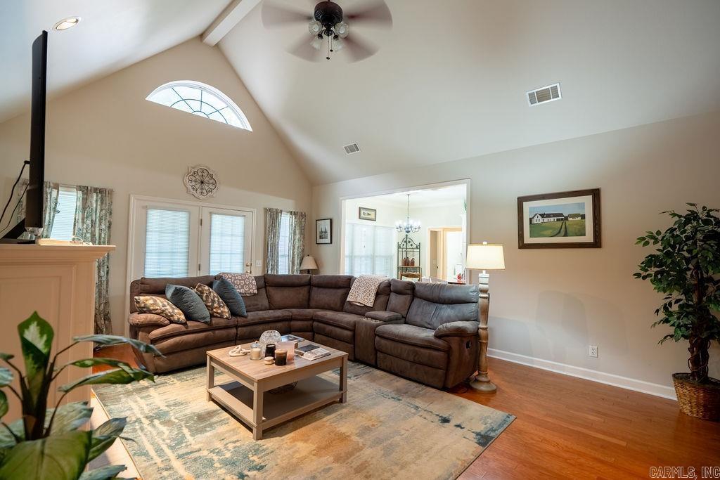 RIDGEFIELD - Residential