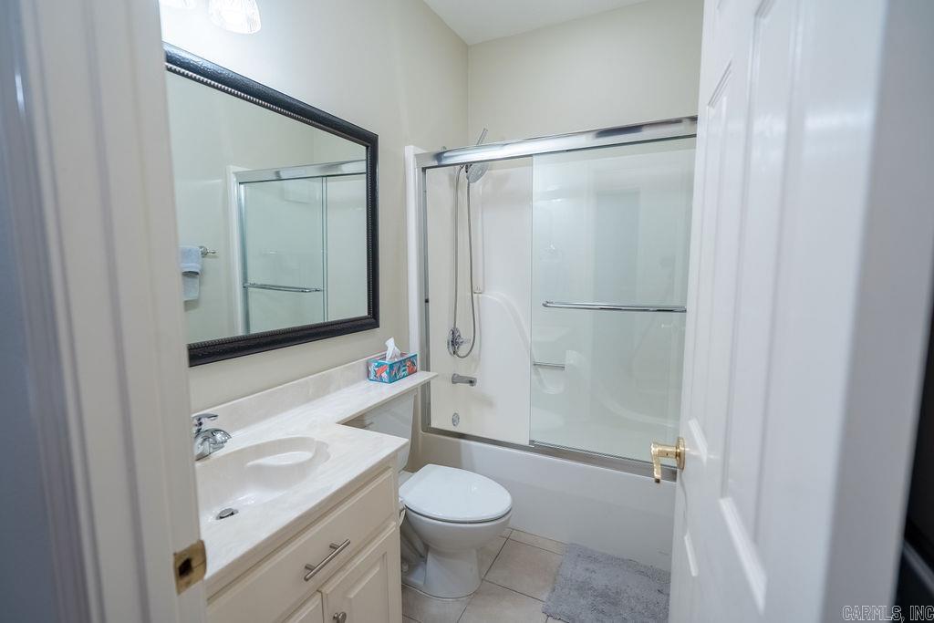 RIDGEFIELD - Residential