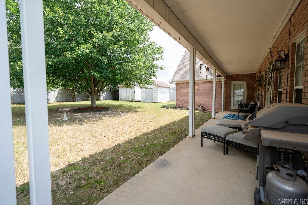 RIDGEFIELD - Residential