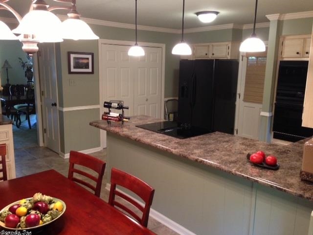 PEBBLE BEACH PARK - Residential