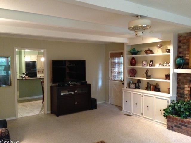 PEBBLE BEACH PARK - Residential