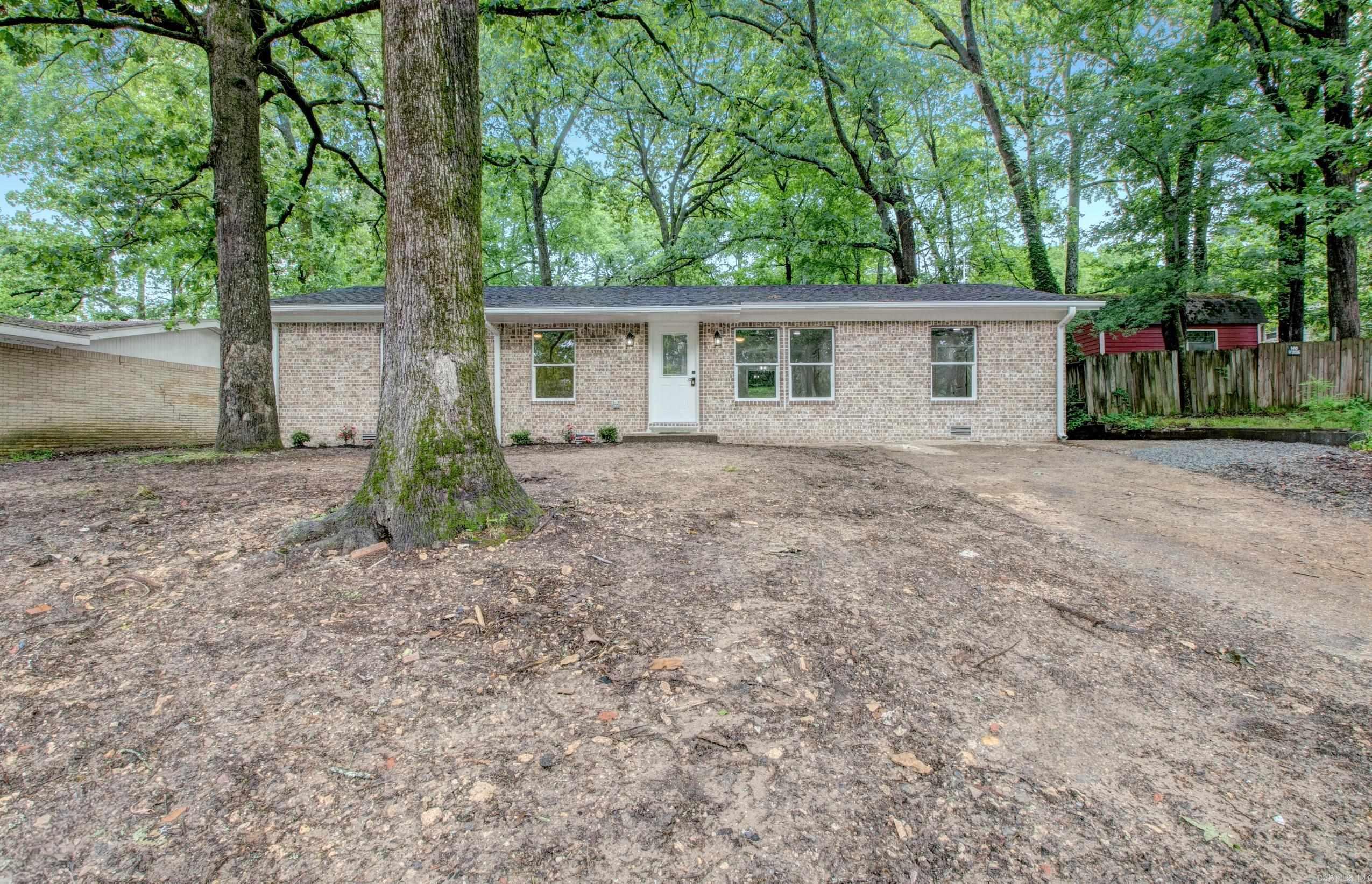 WATSON MANOR - Residential