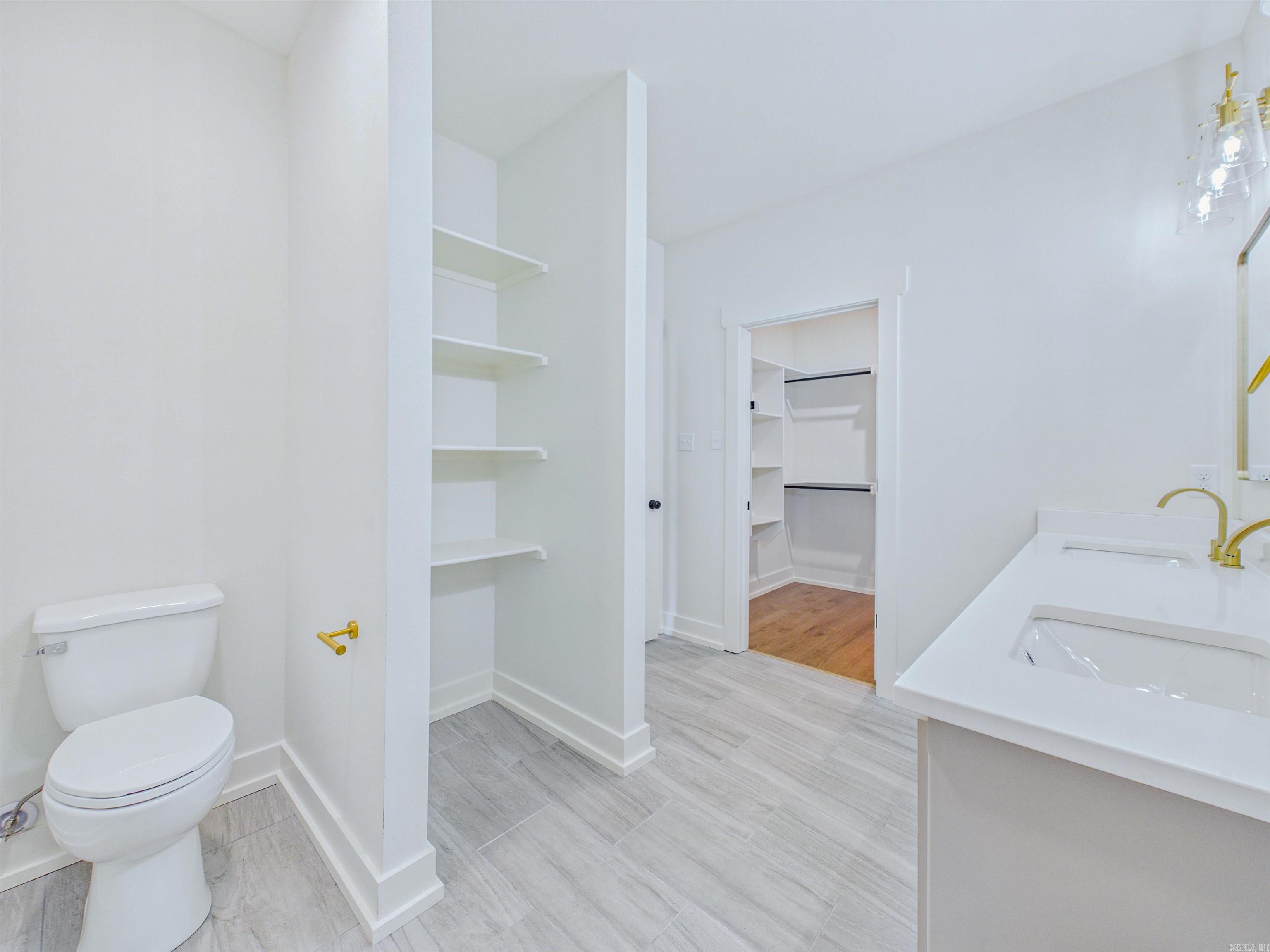 East Meadows - Residential