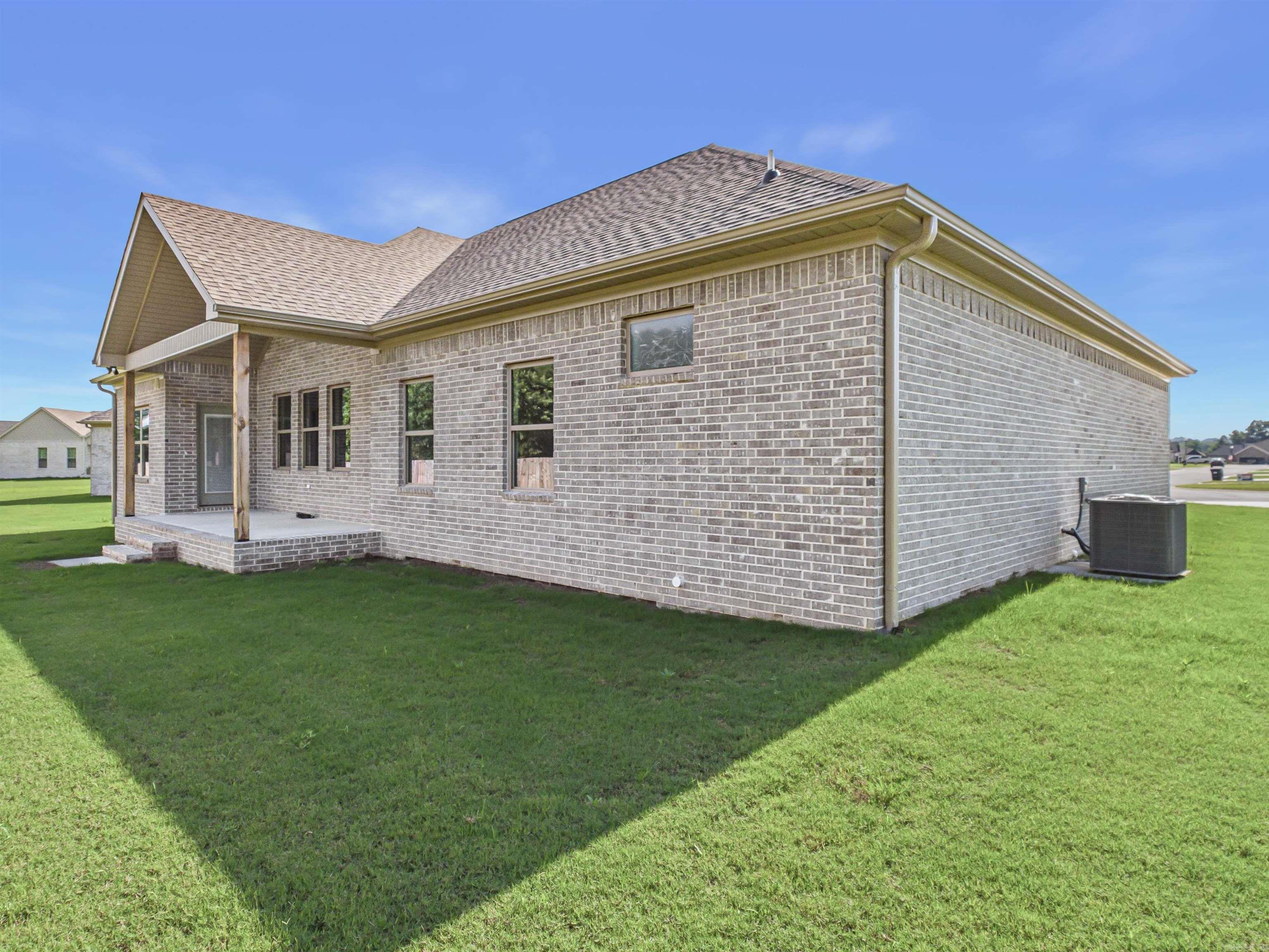 East Meadows - Residential