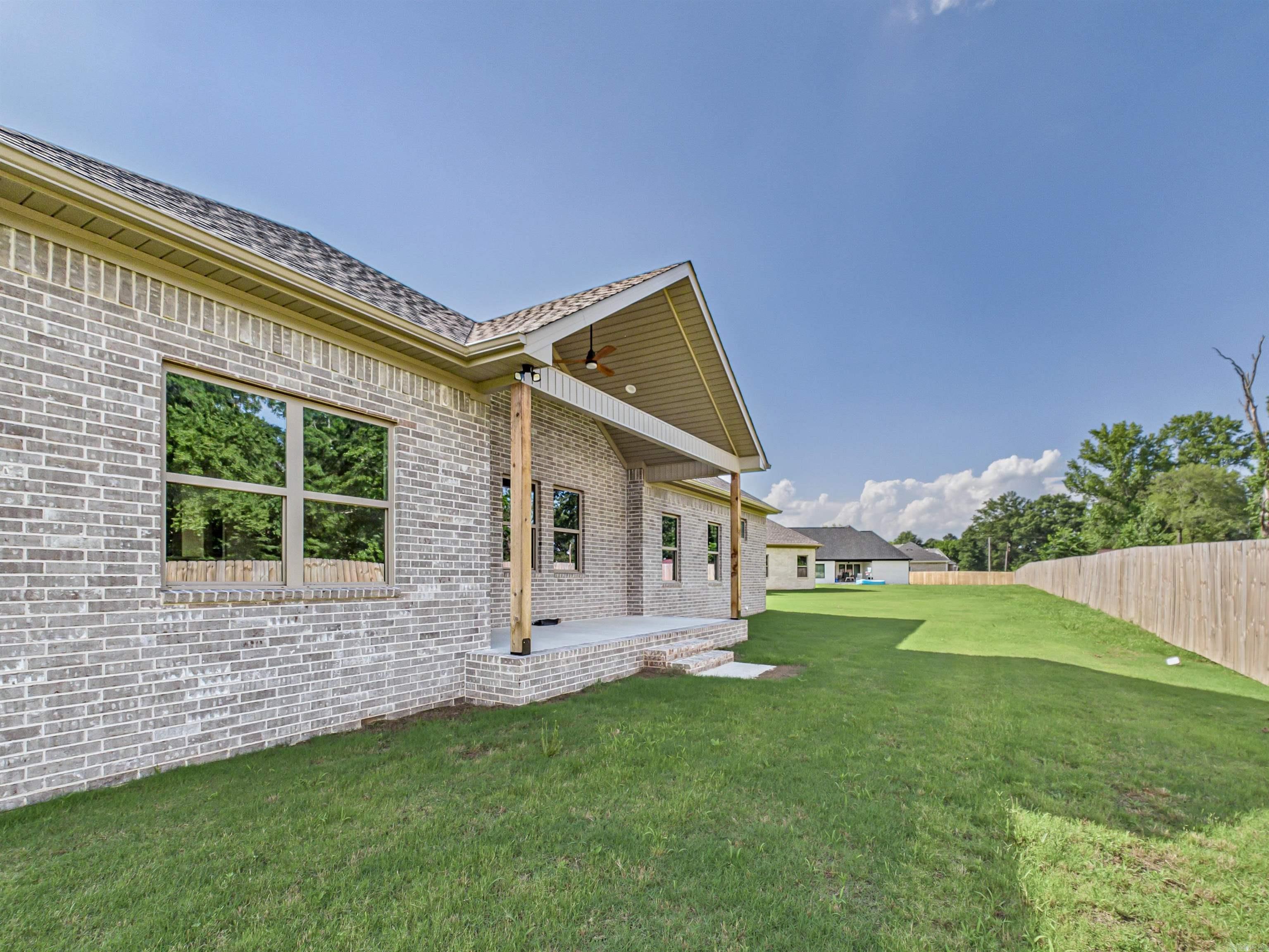East Meadows - Residential