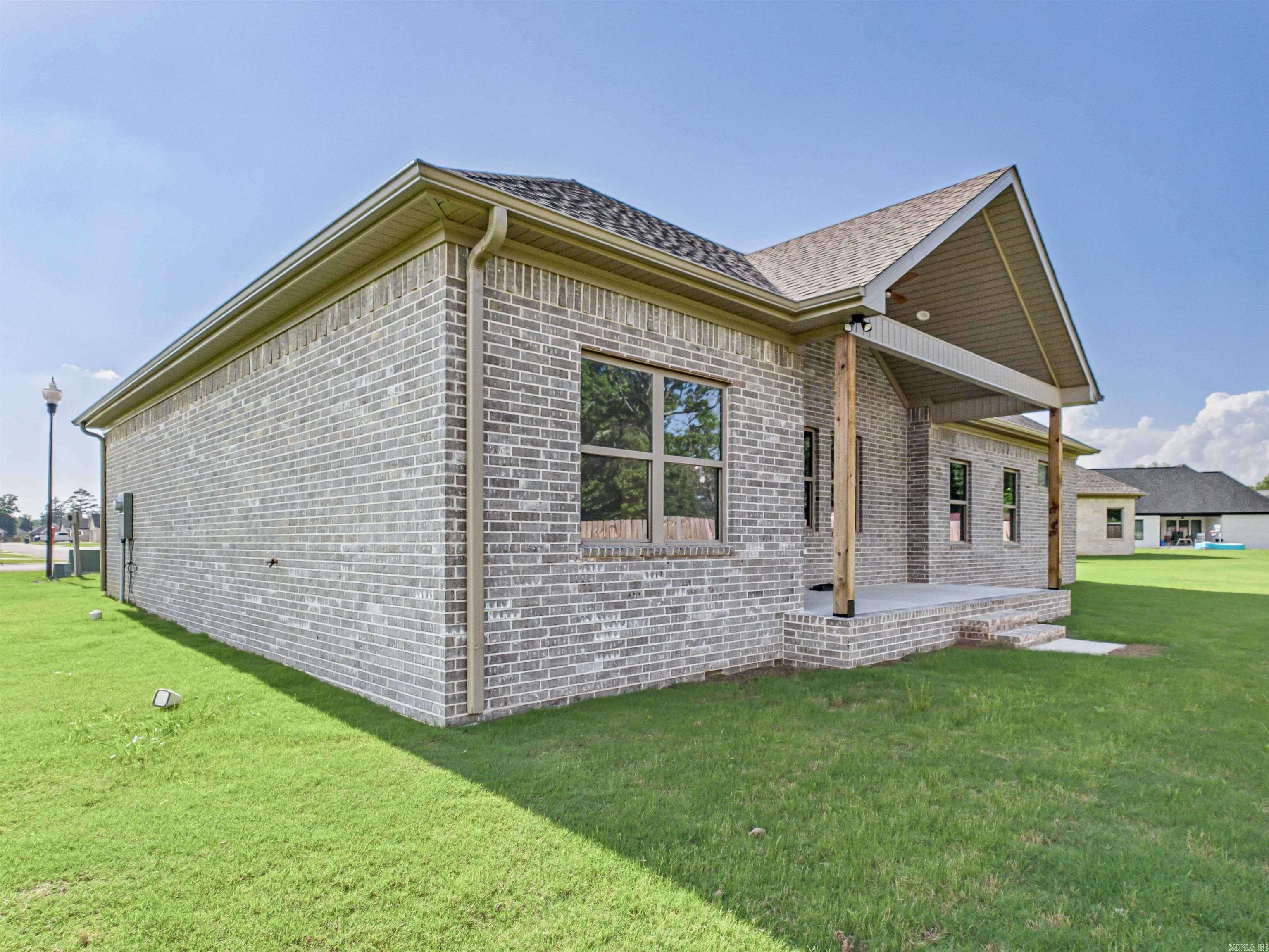 East Meadows - Residential